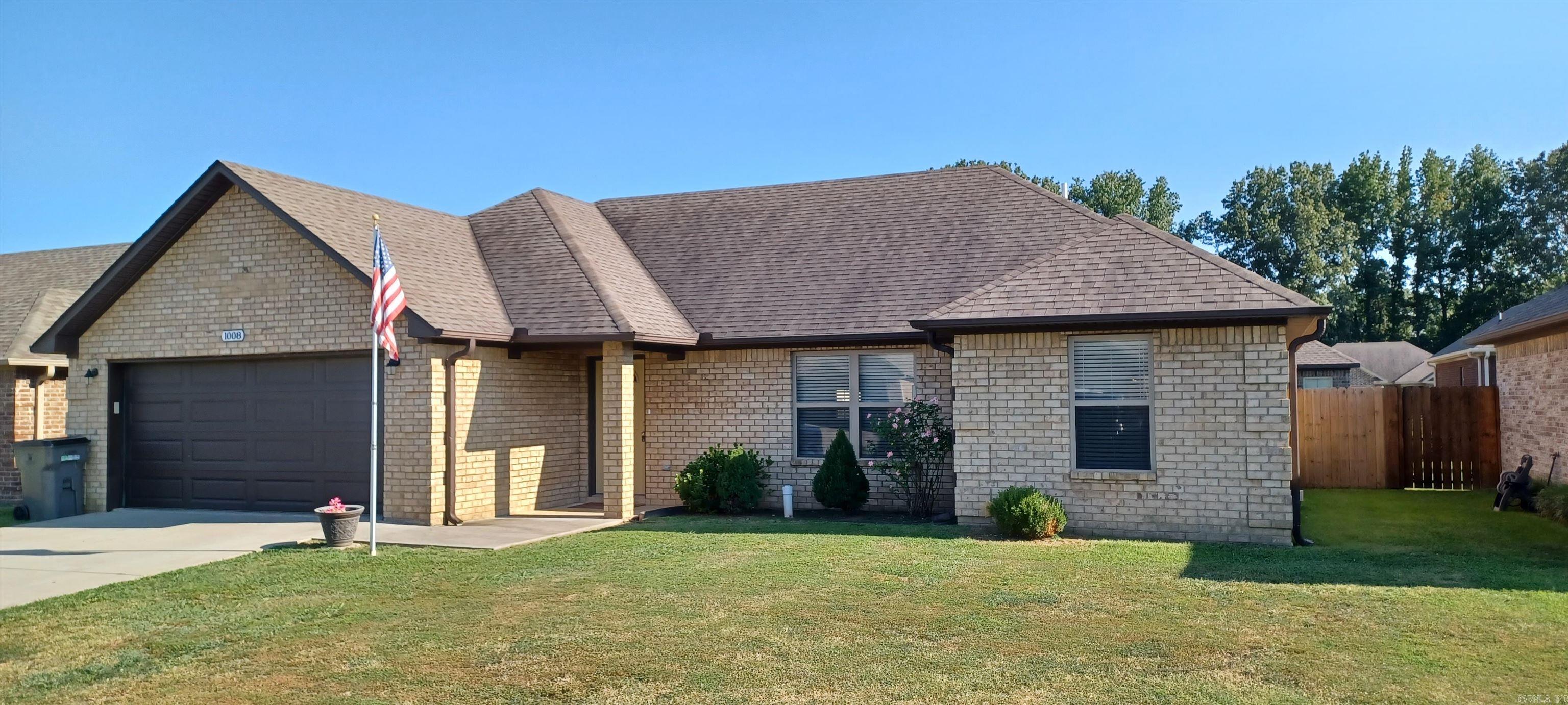 Don Lee Real Estate Listings Main Image