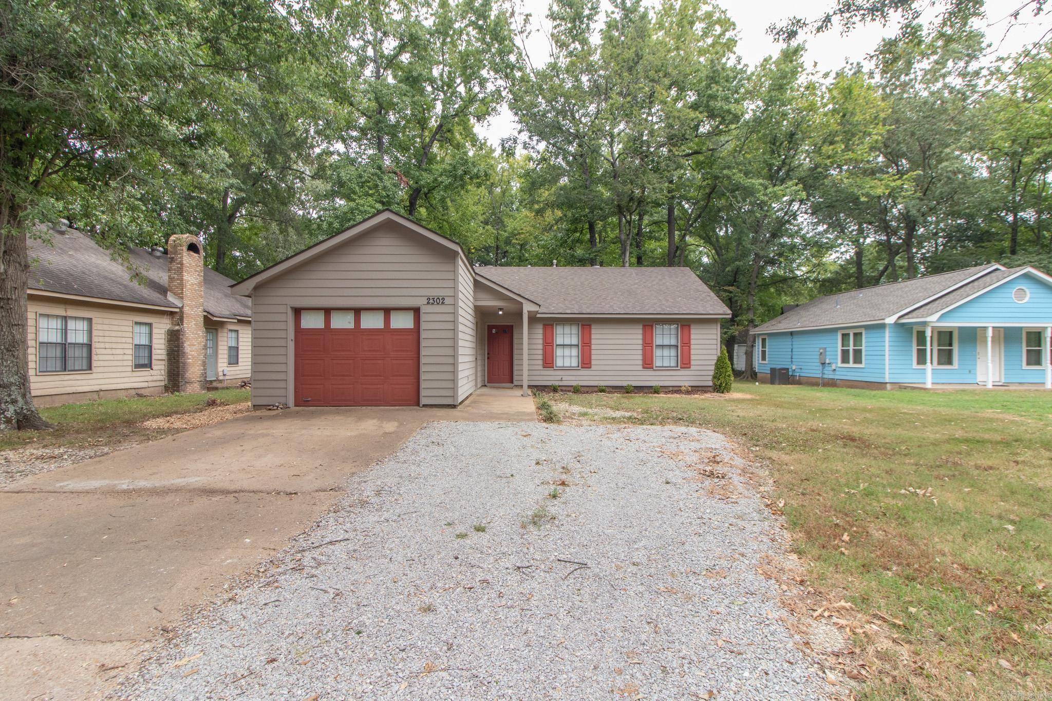 Fox Meadow Village Real Estate Listings Main Image
