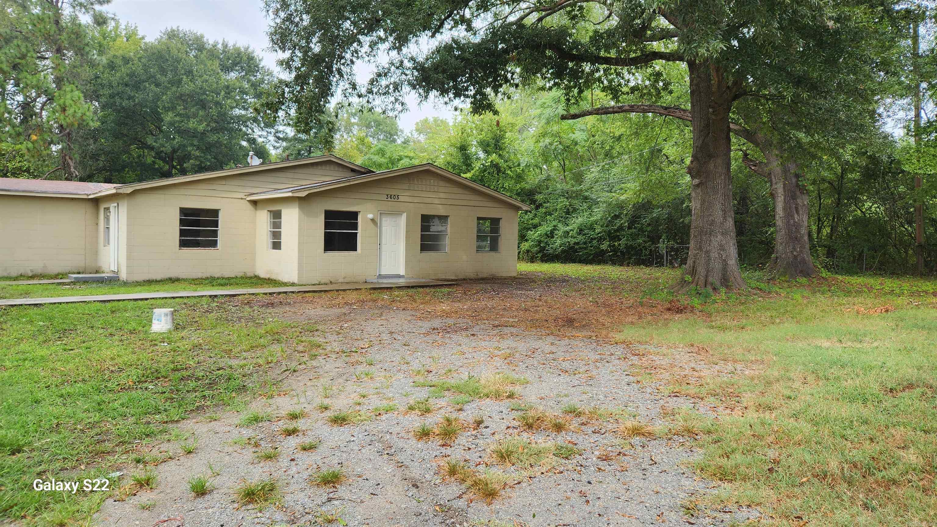 College Station Real Estate Listings Main Image