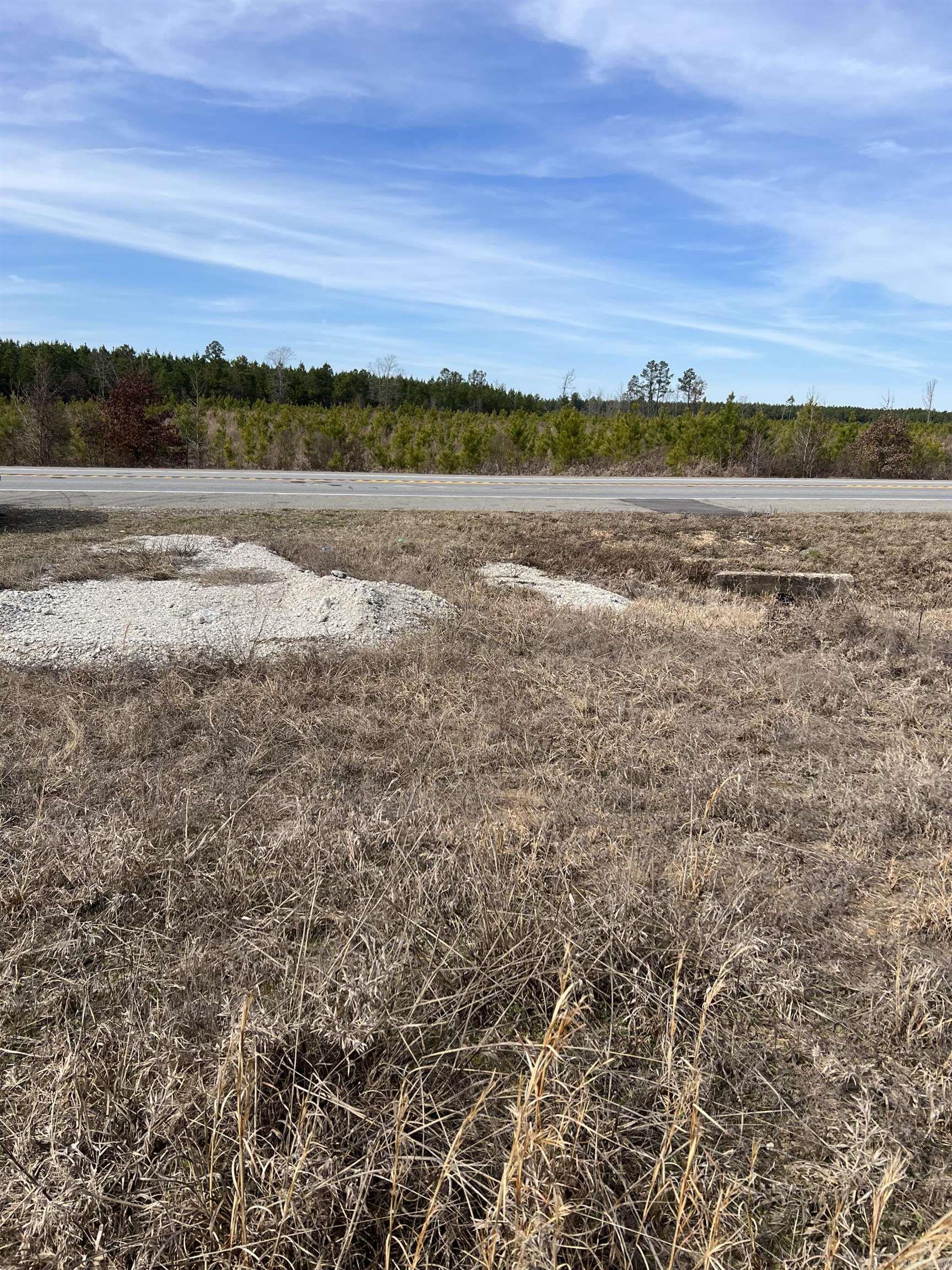 Highway 79 South Property Photo 7