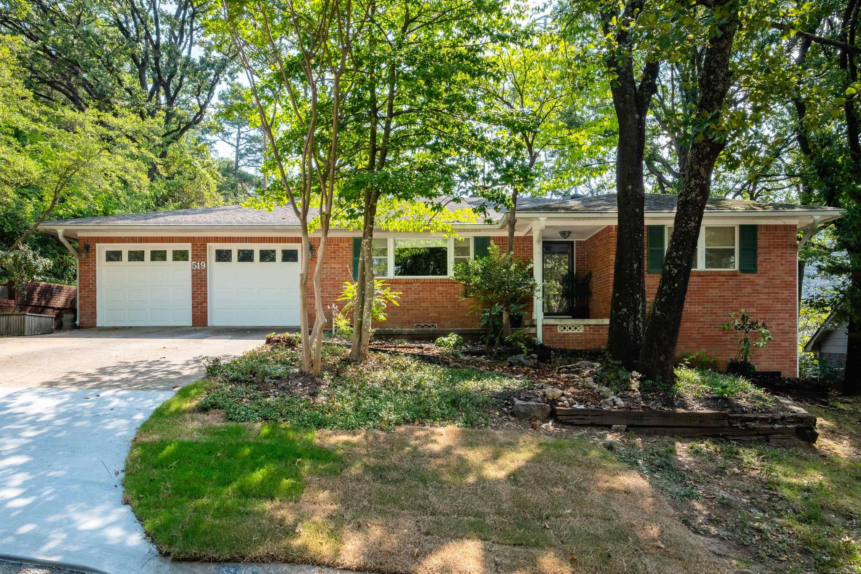 519 Hall Drive Property Photo