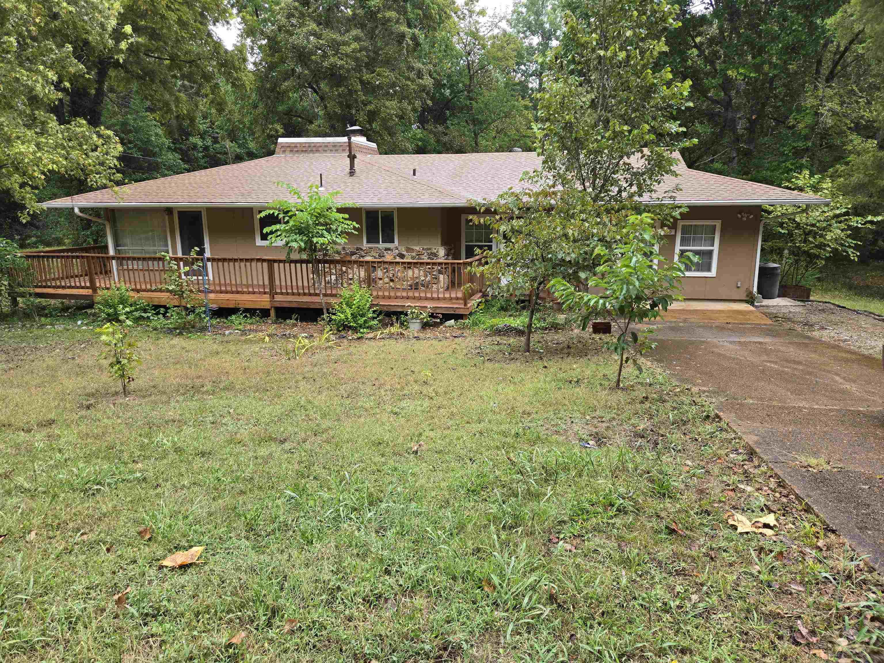 30 Suanee Drive Property Photo 1