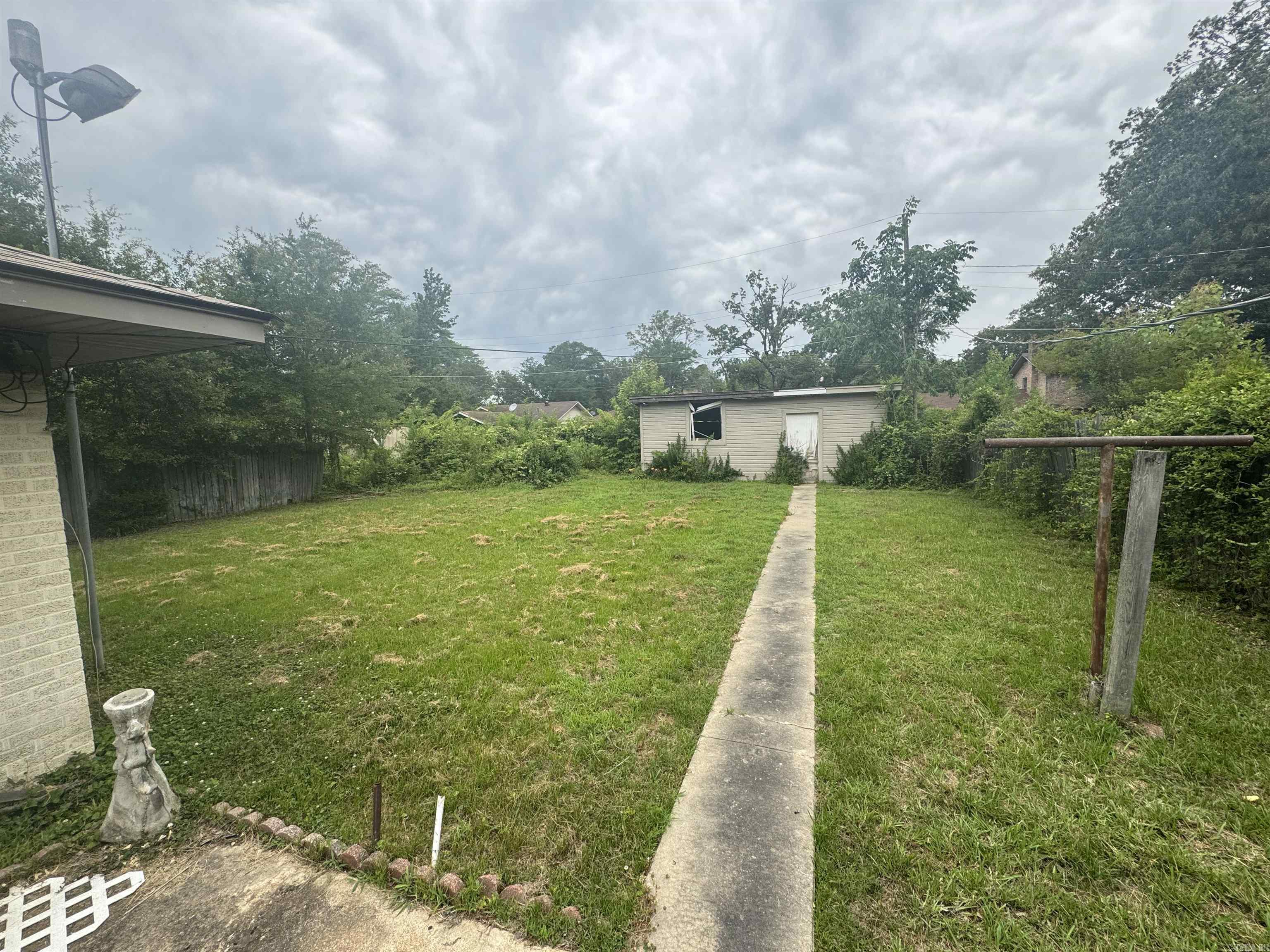 1807 W 32nd Ave Property Photo 18