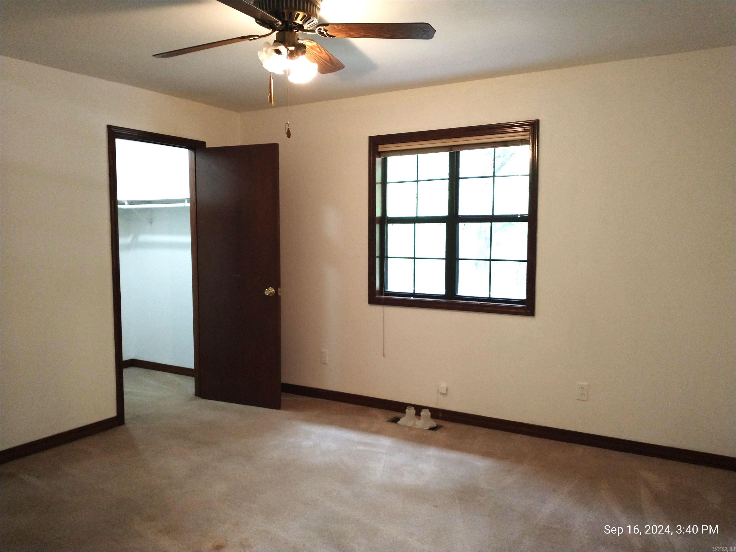 426 County Road 1794 Property Photo 11