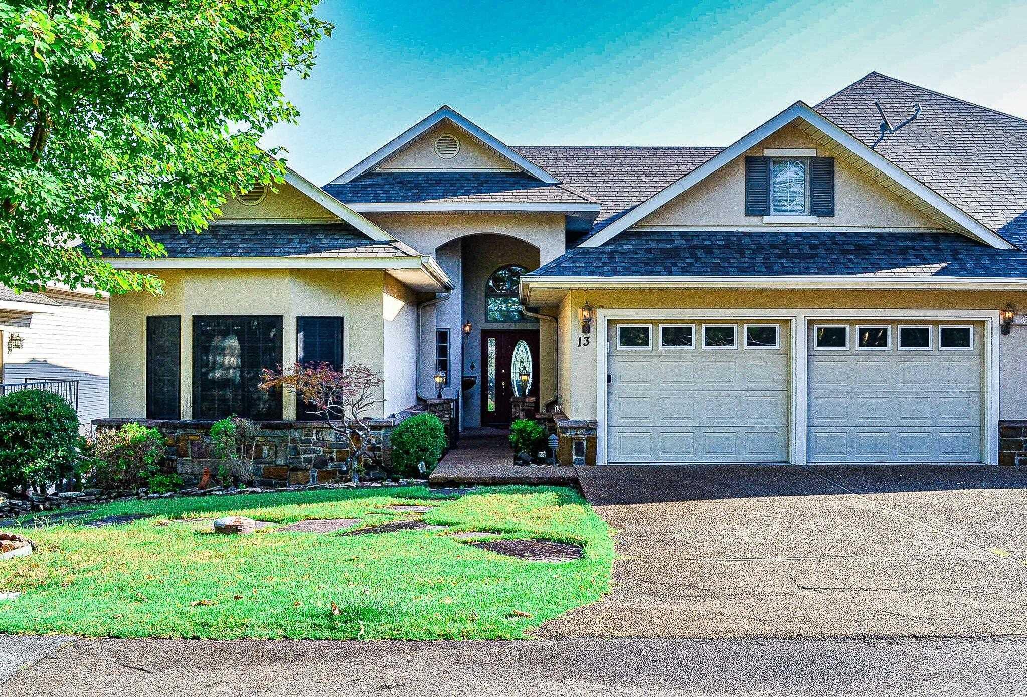 Divino Courts Real Estate Listings Main Image