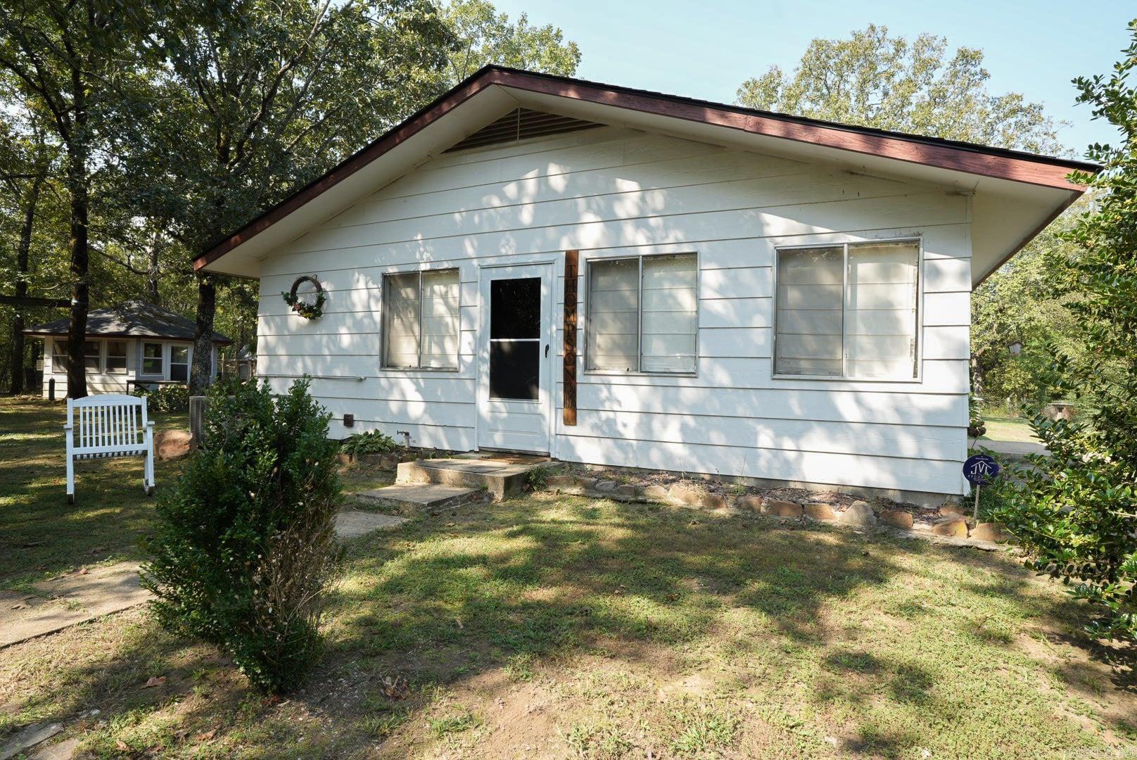 2618 E Justice Road Property Photo