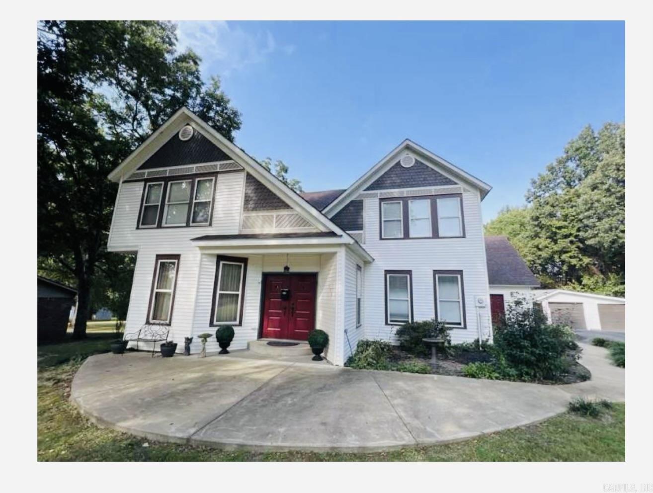 756 Royal Avenue Property Photo 1