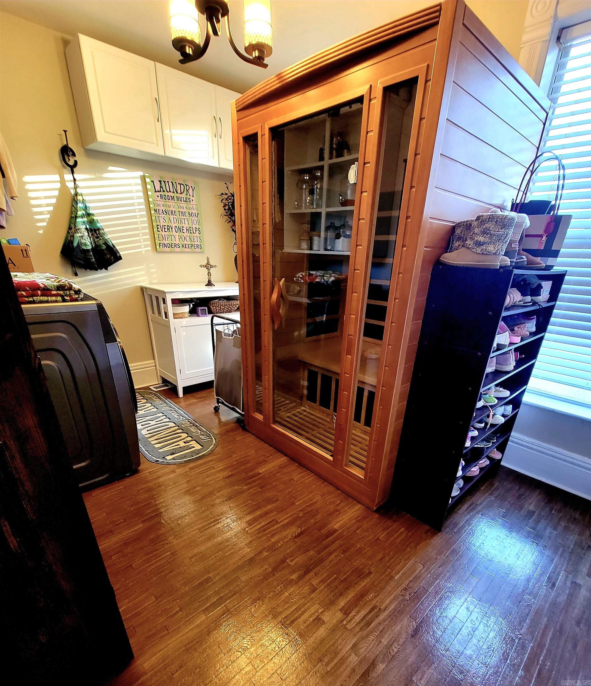 756 Royal Avenue Property Photo 19