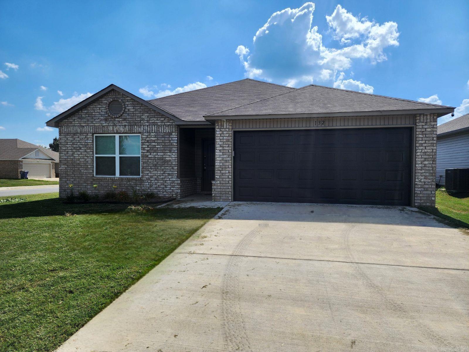 Cypress Bend Real Estate Listings Main Image