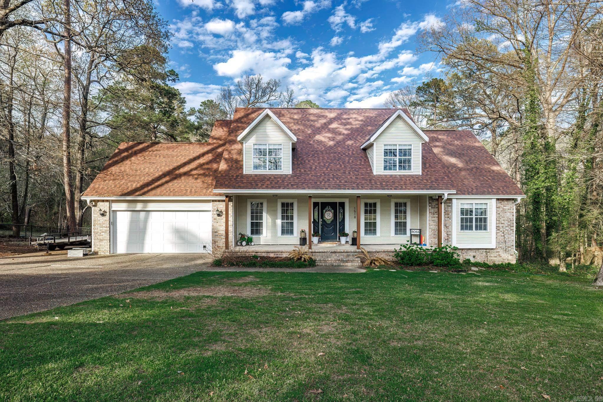 Fernwood Estates Real Estate Listings Main Image