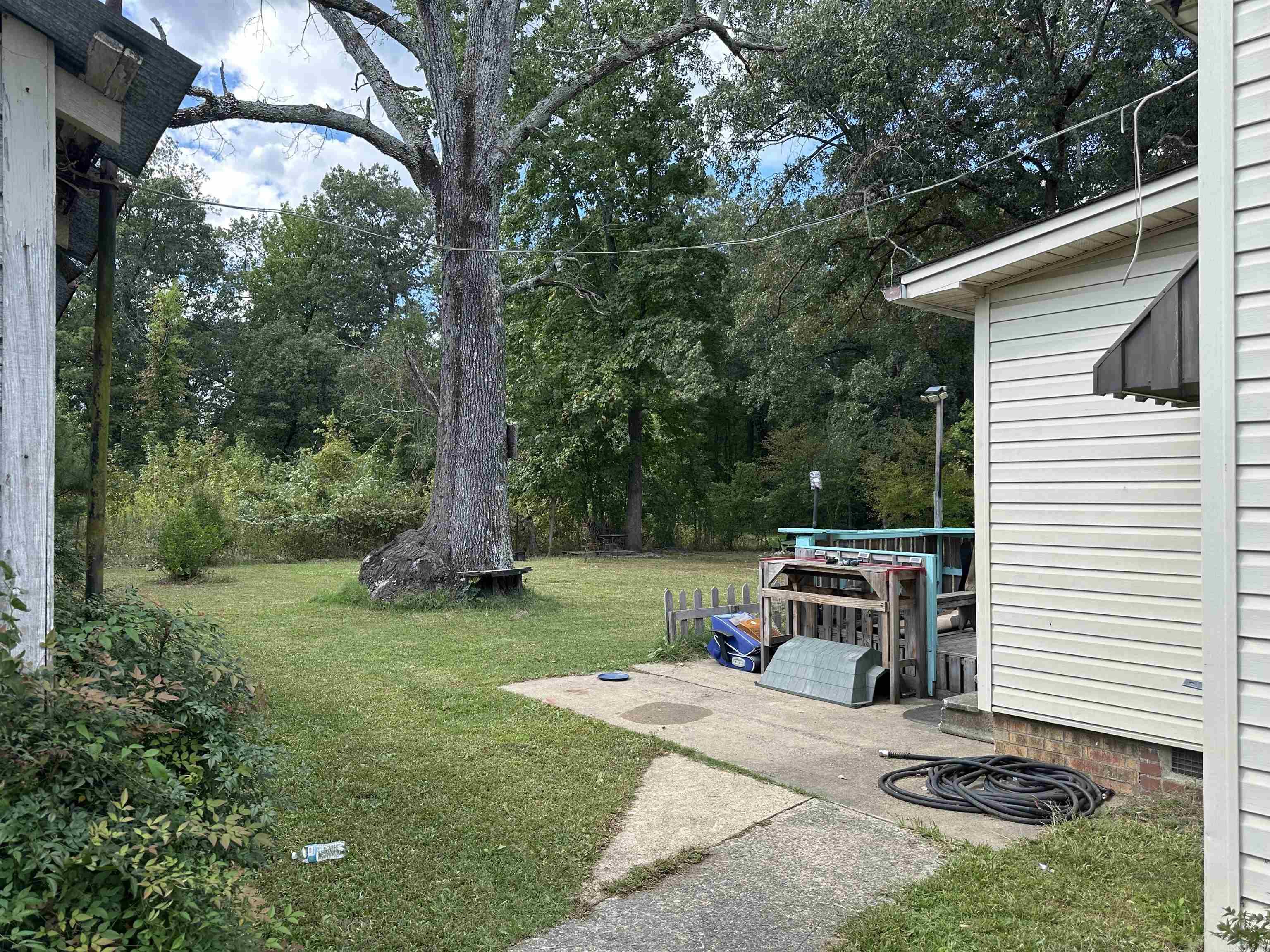 6102 Dollarway Rd. Property Photo 3