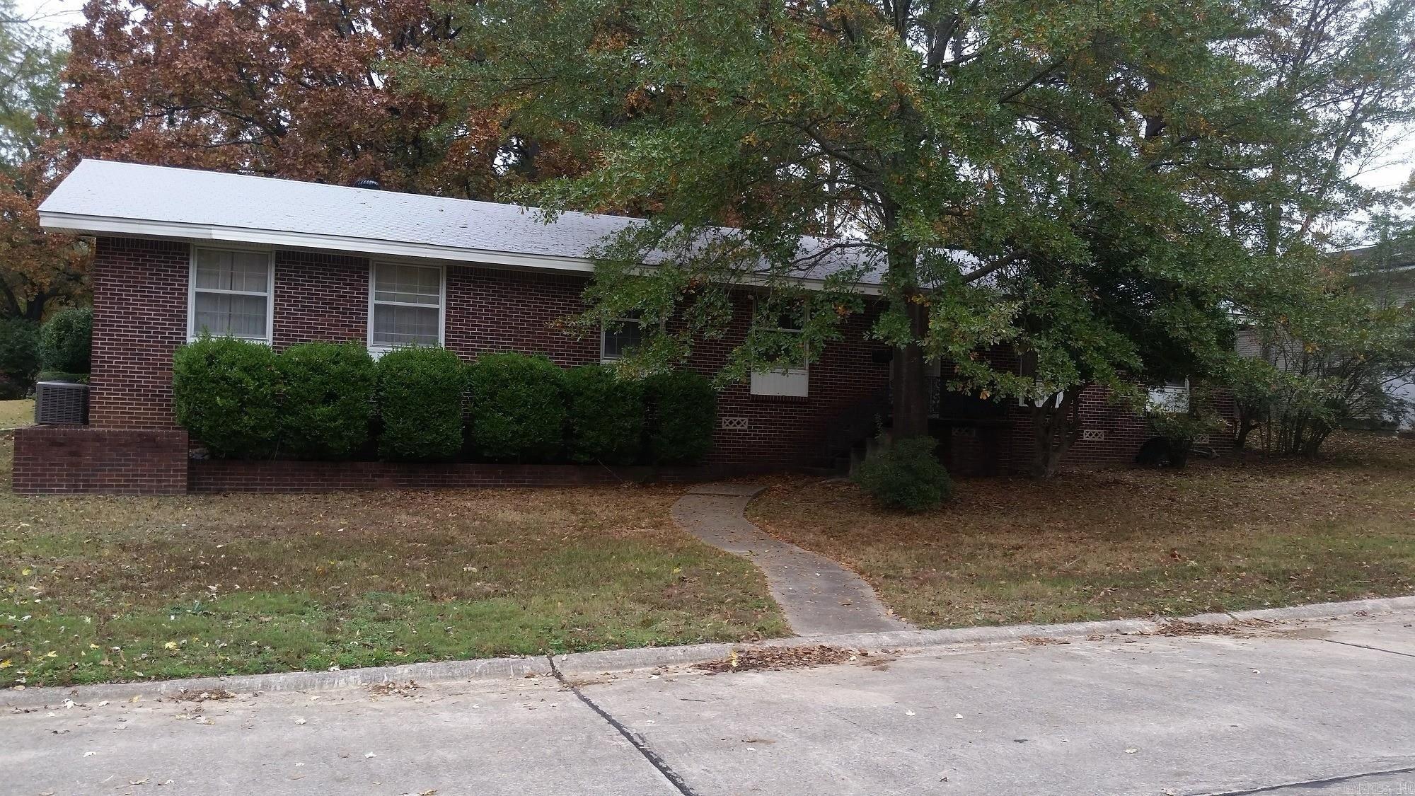 7002 Carrilon Road Property Photo 1