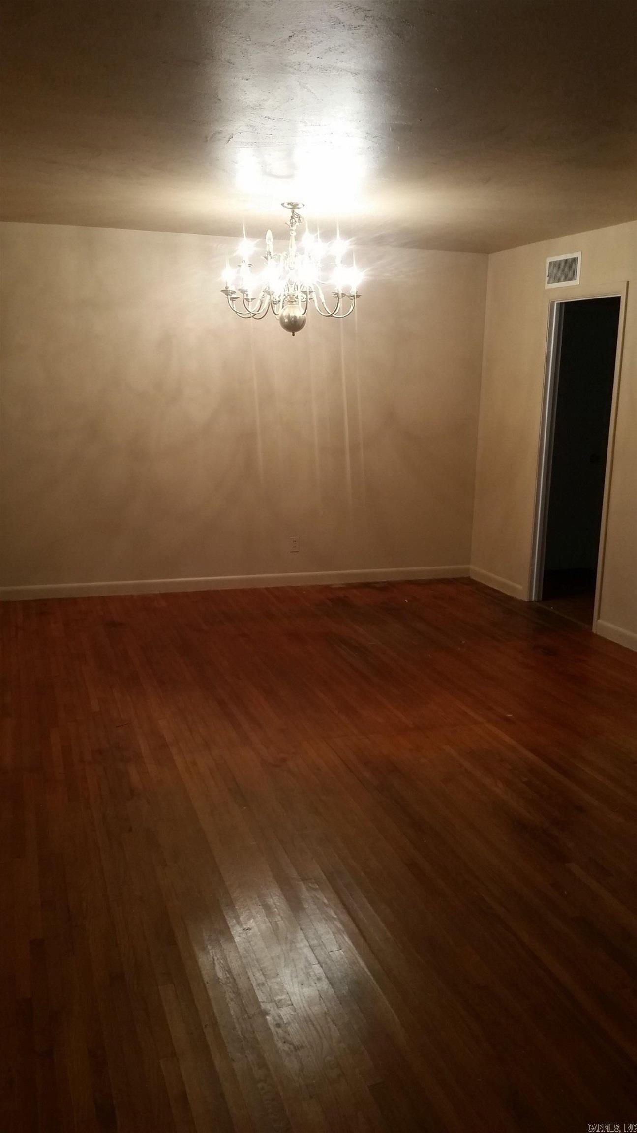 7002 Carrilon Road Property Photo 3