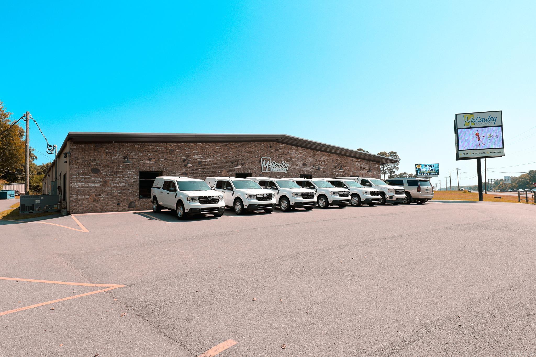 23650 Interstate 30 Property Photo 1