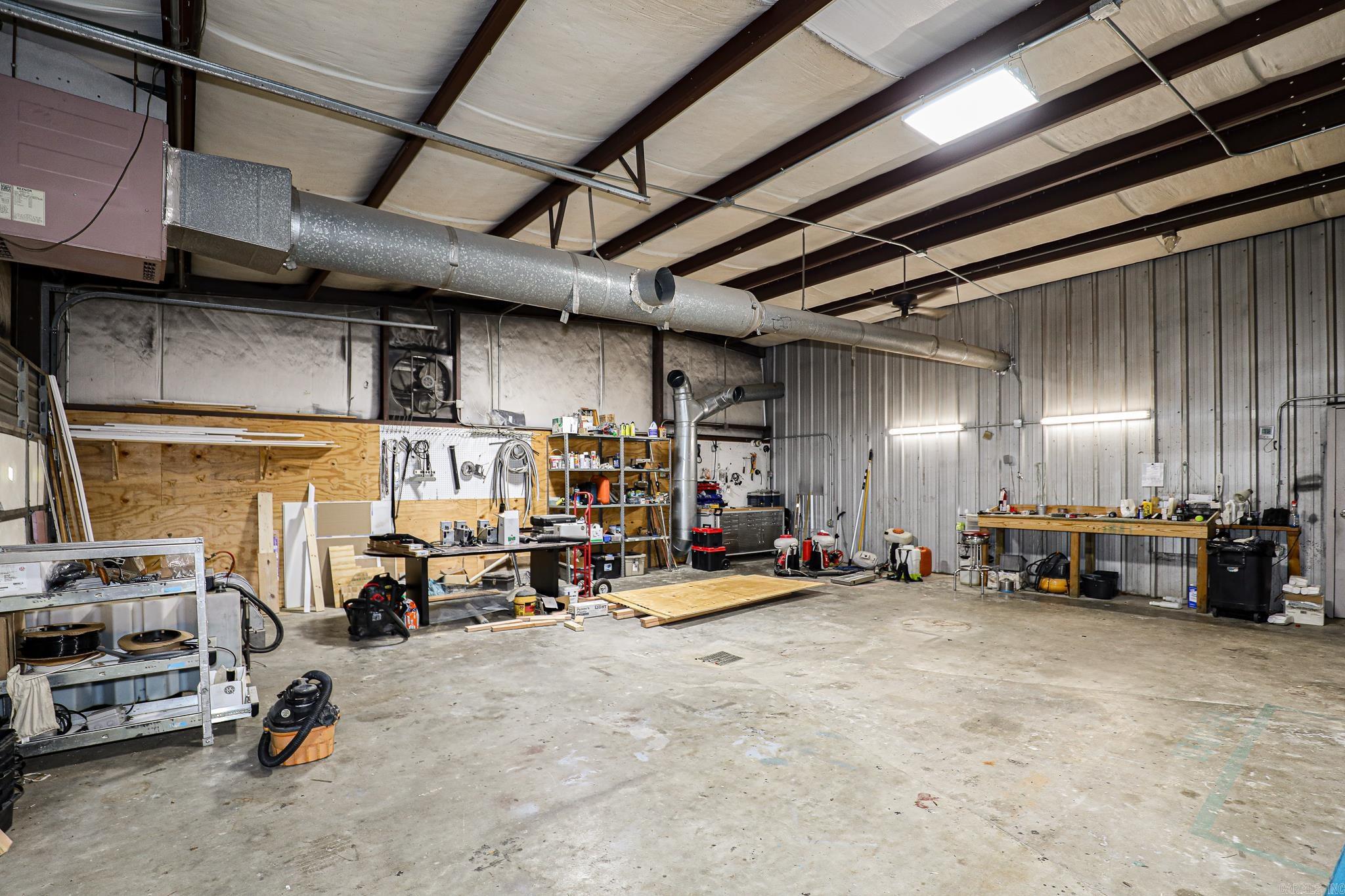 23650 Interstate 30 Property Photo 41