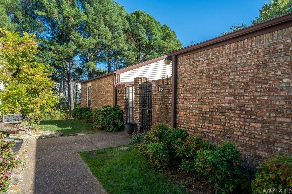 15 Glouchester Court Property Photo 1