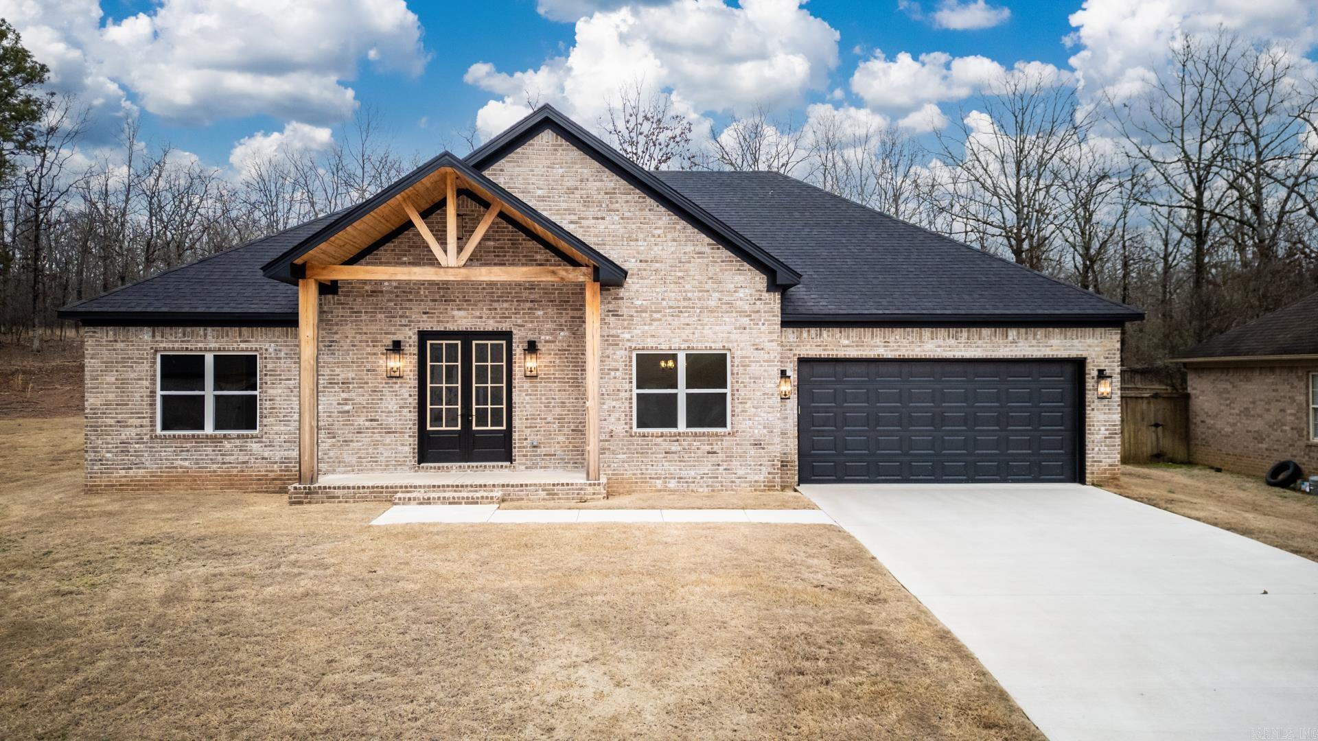 Forest Oaks Phase Iii Real Estate Listings Main Image