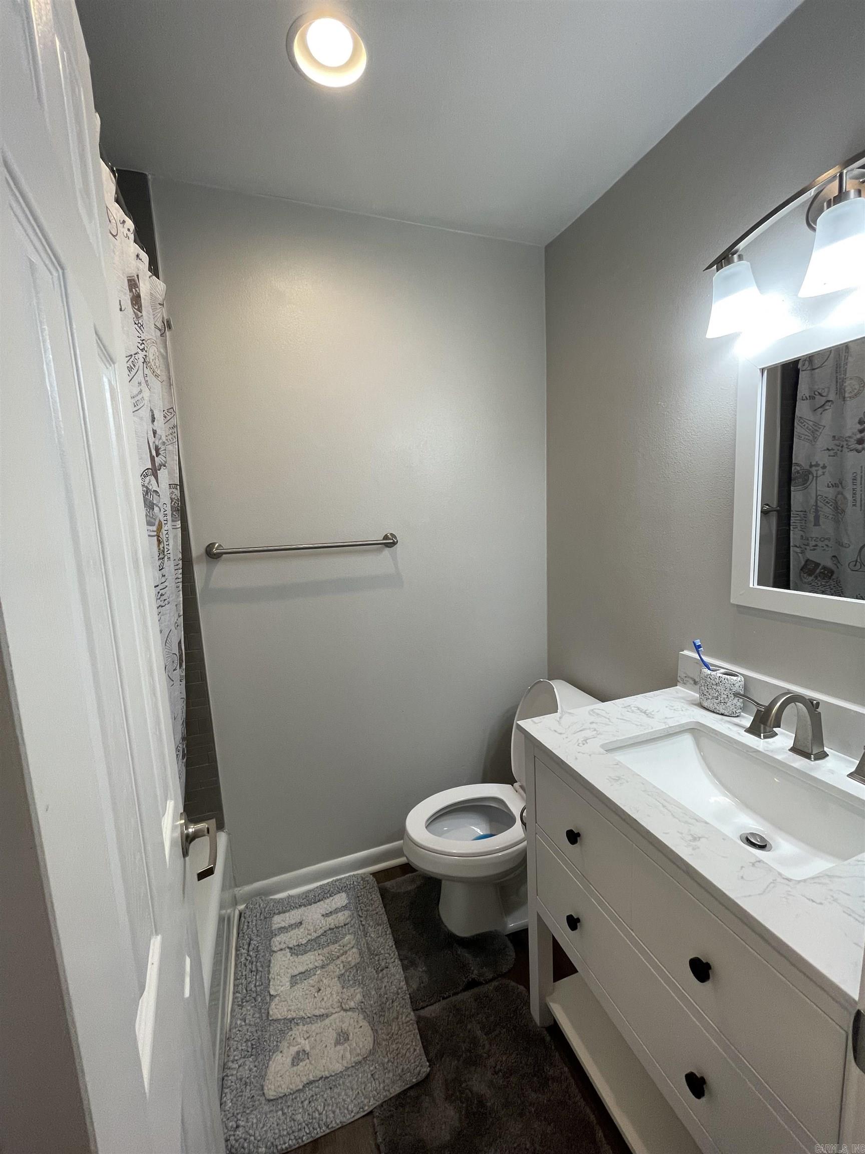 1004 N Jp Wright Road Property Photo 10