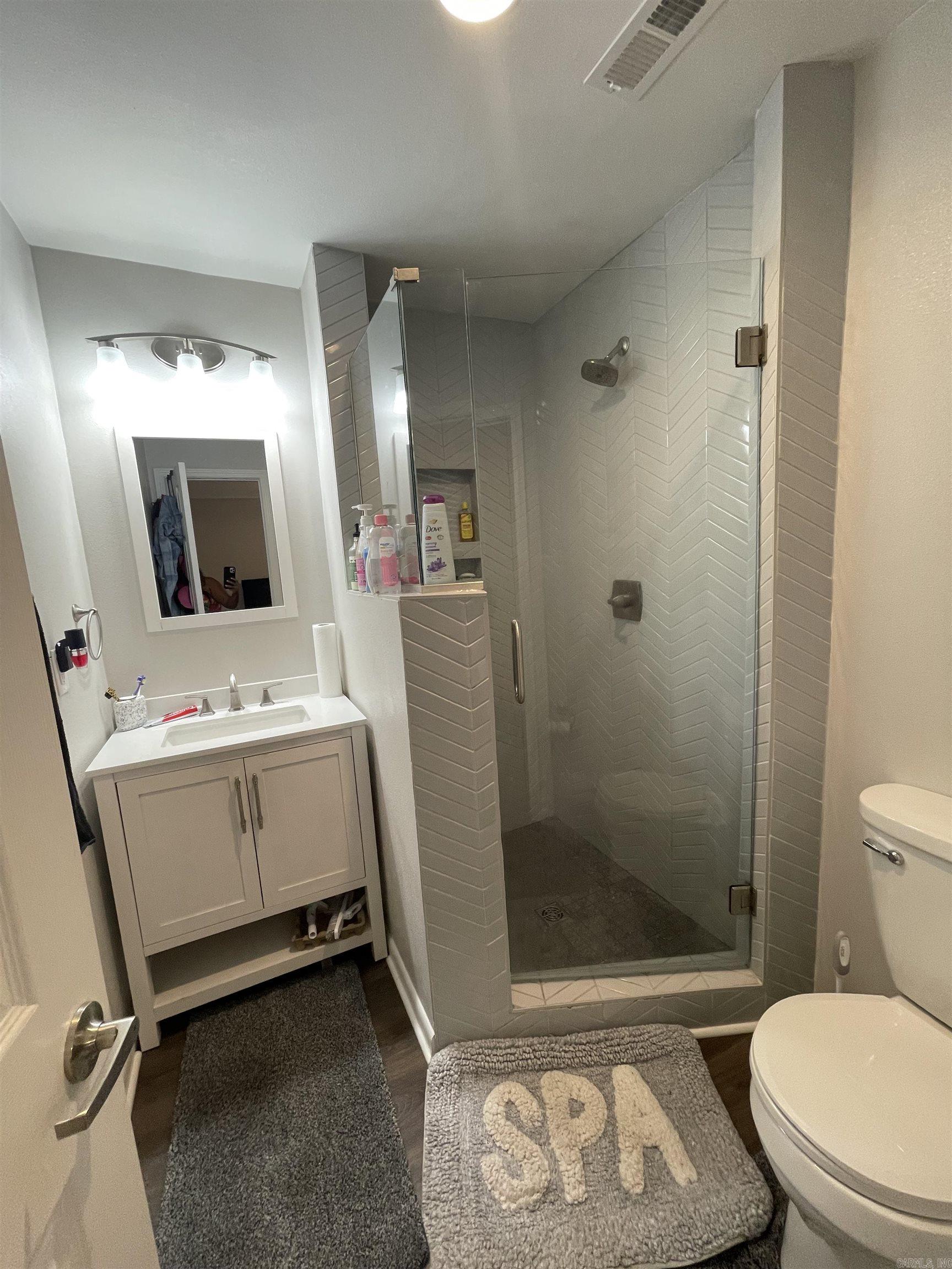 1004 N Jp Wright Road Property Photo 13