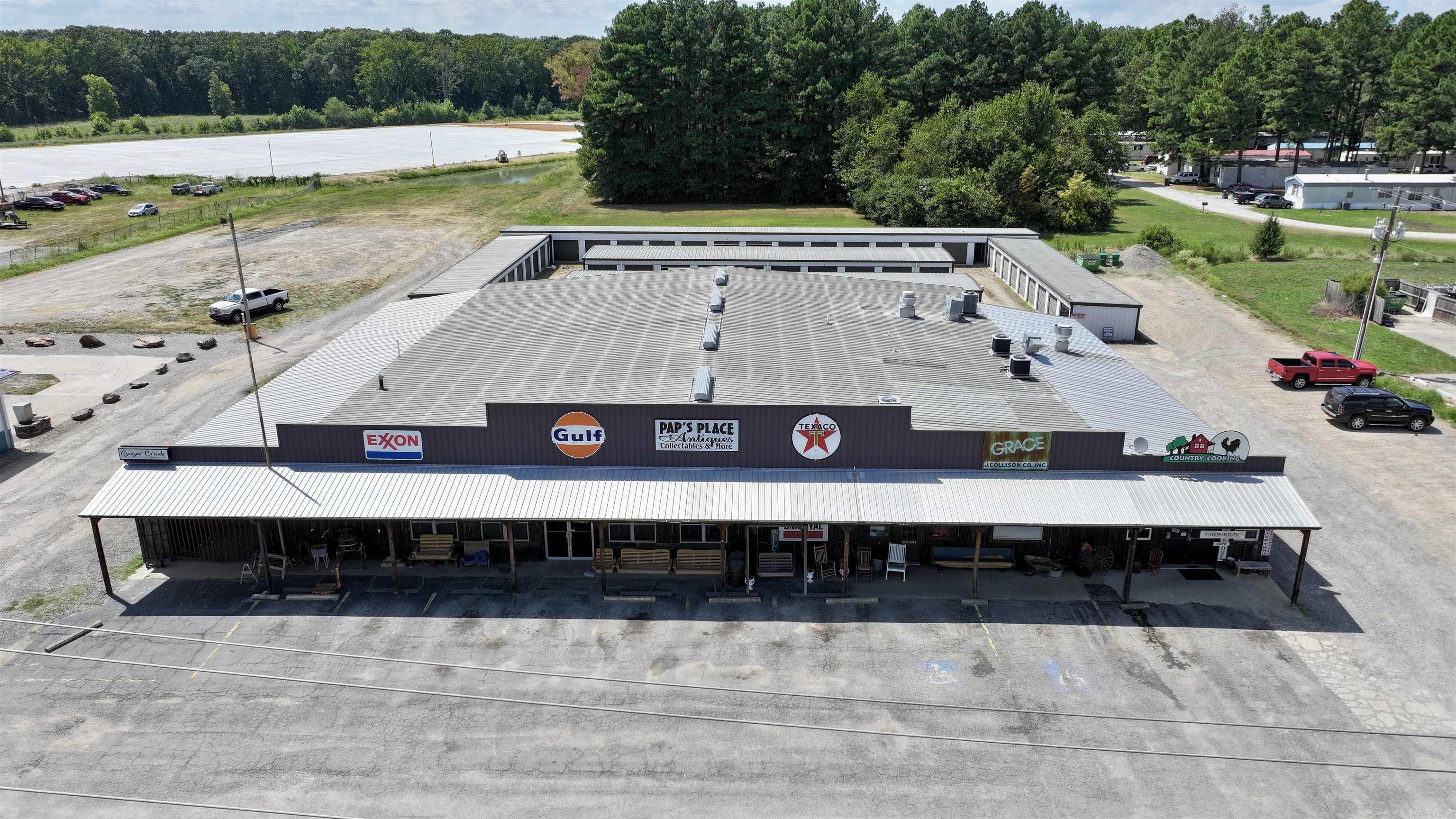 133 N Highway 167 Highway Property Photo 3