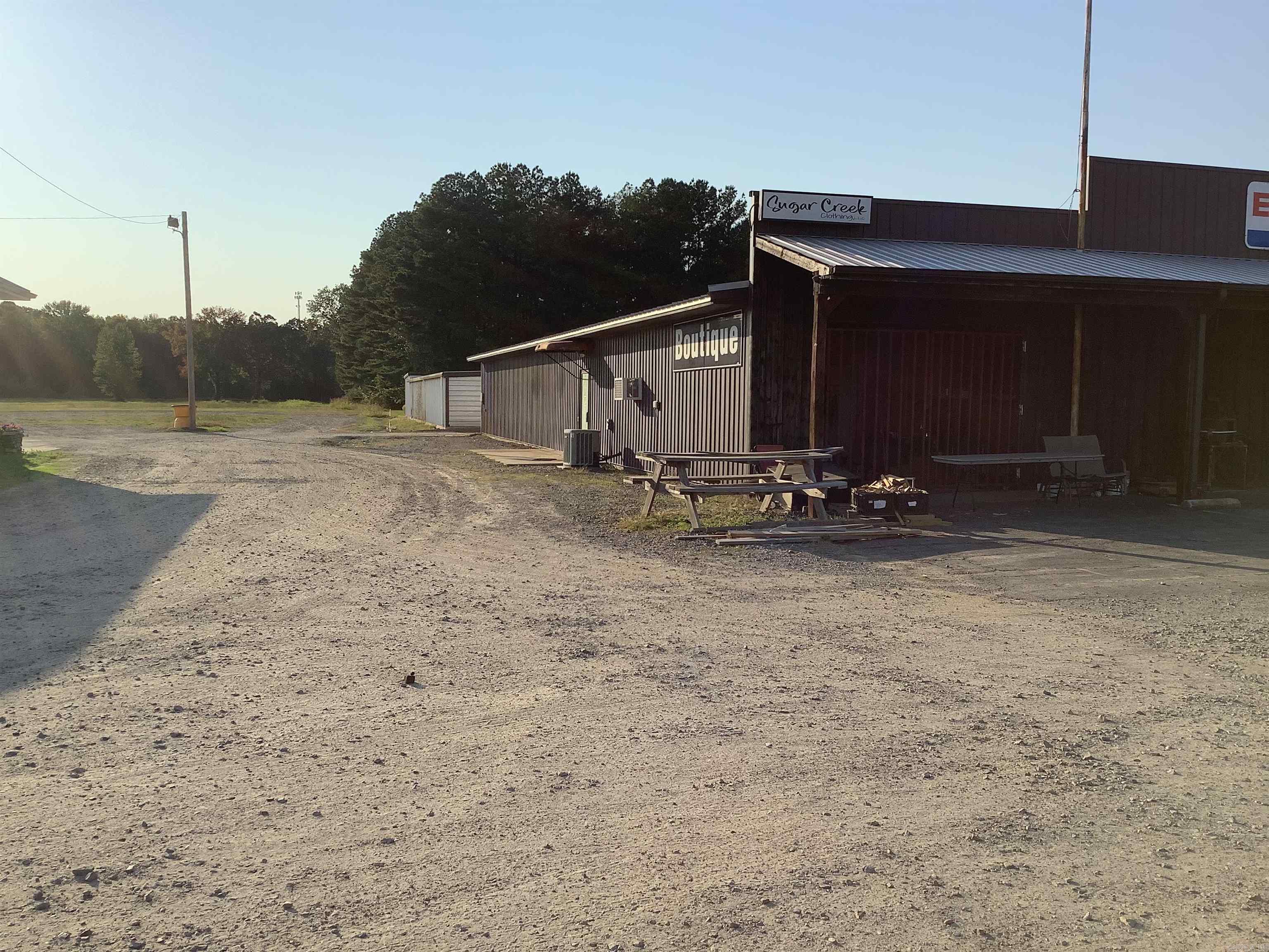 133 N Highway 167 Highway Property Photo 45