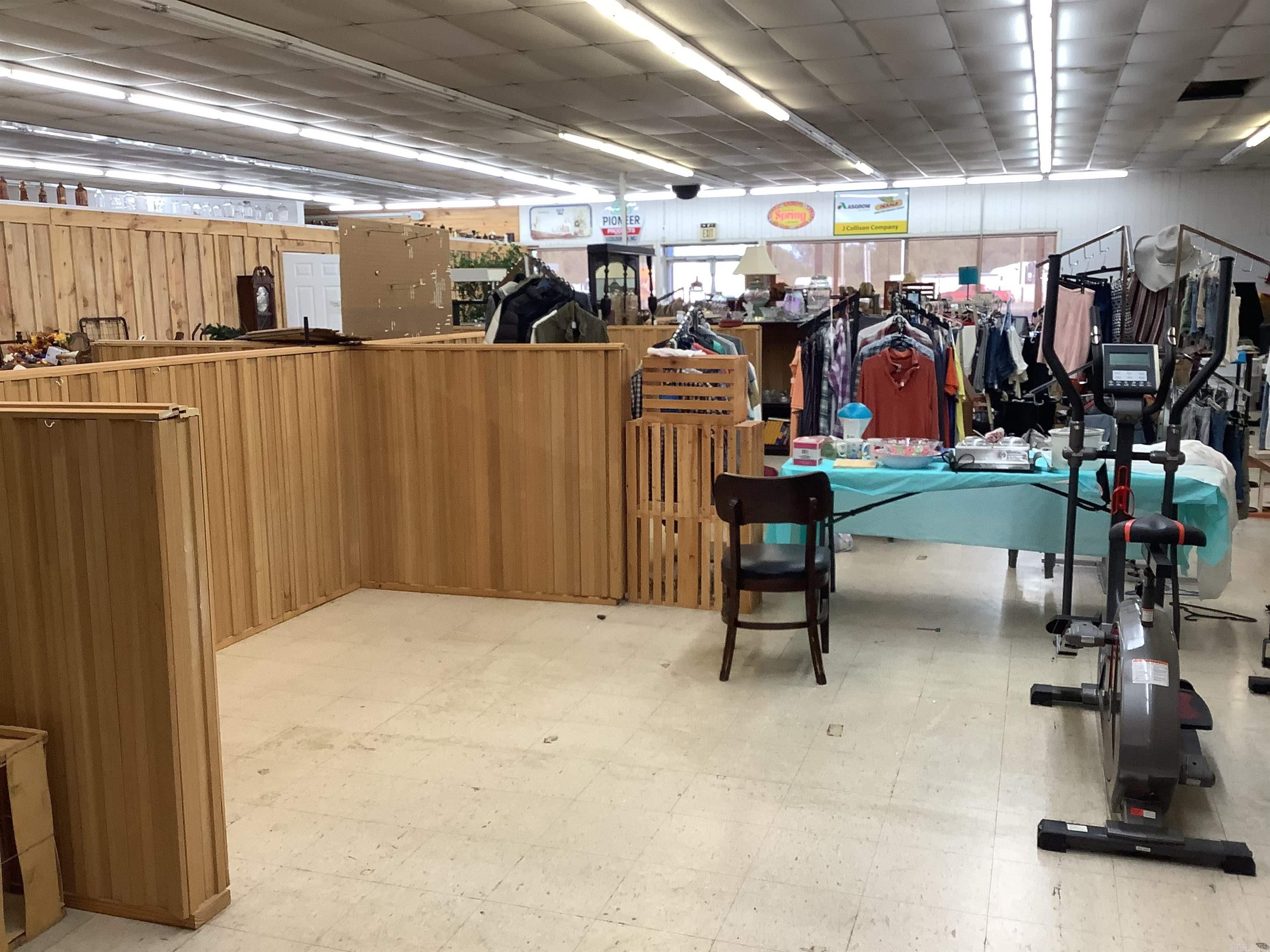 133 N Highway 167 Highway Property Photo 47