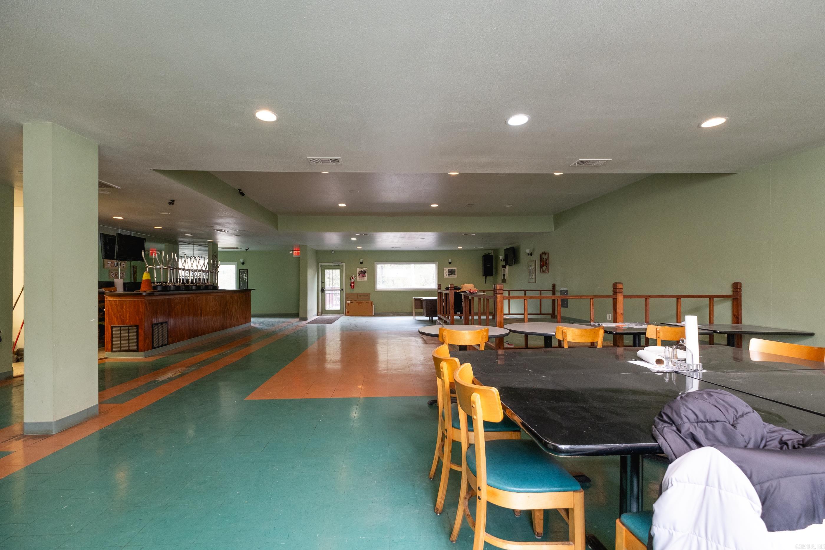 1505 W Dixon Road Property Photo 18