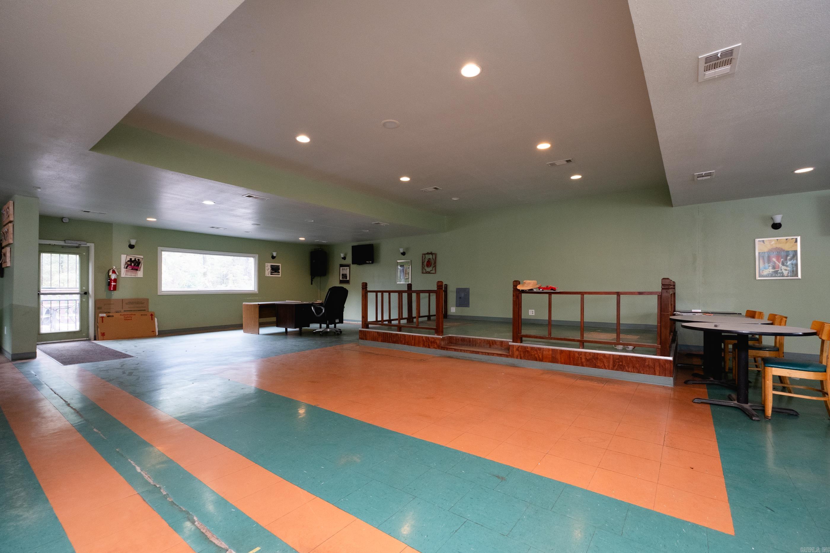 1505 W Dixon Road Property Photo 19