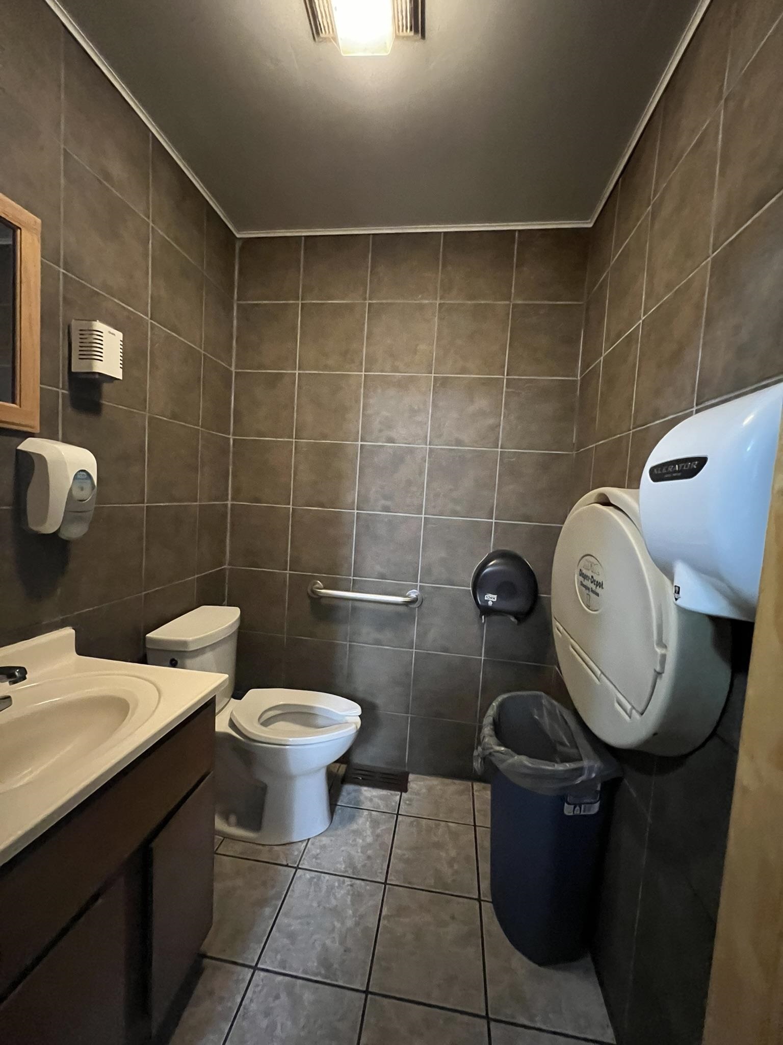 225 Main Street Property Photo 29