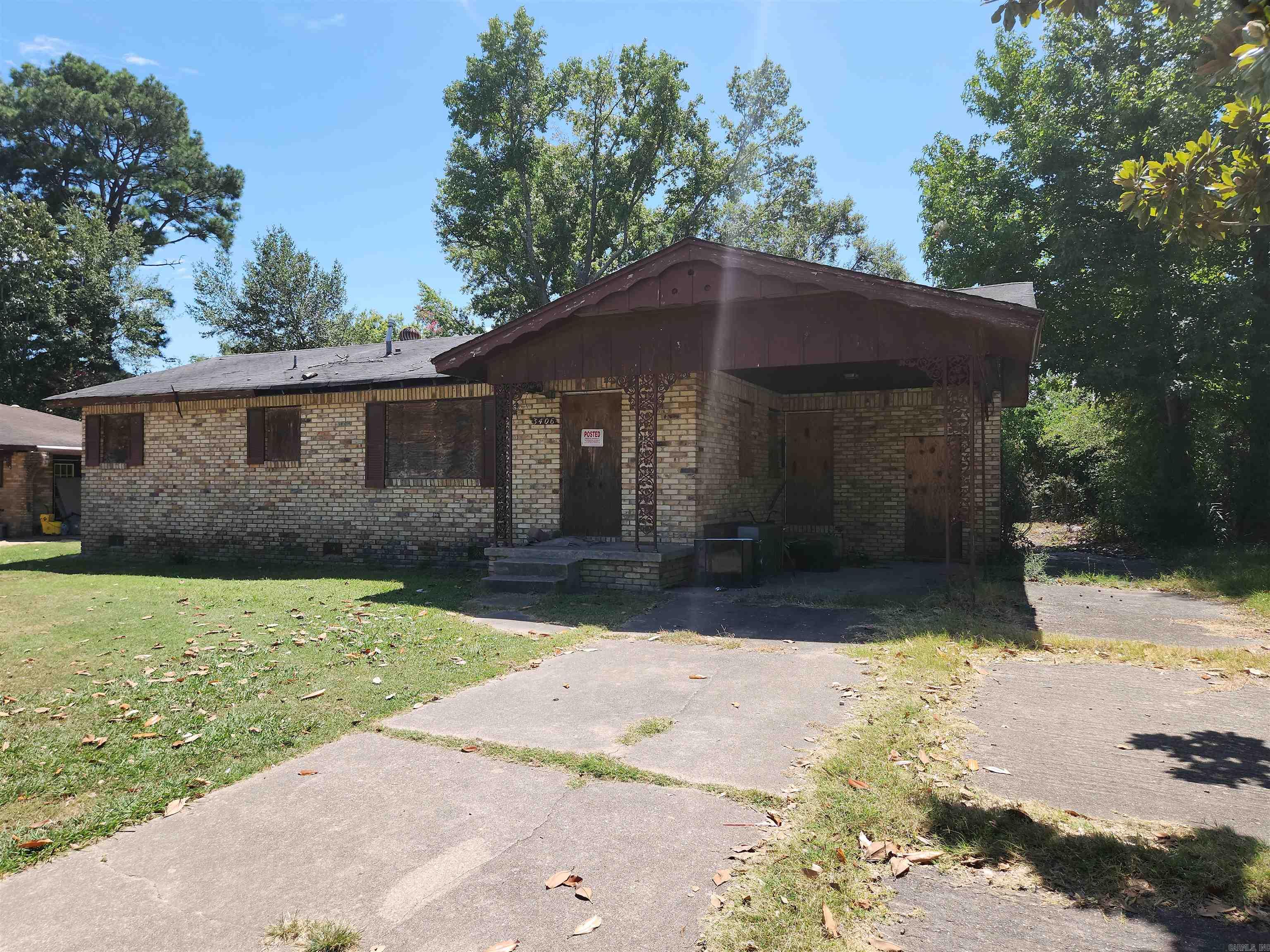 3406 Lilac Property Photo 2
