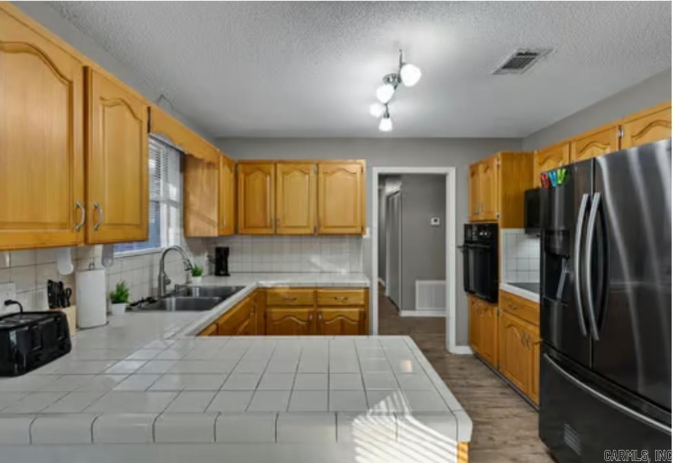 2004 Hairston Avenue Property Photo 18