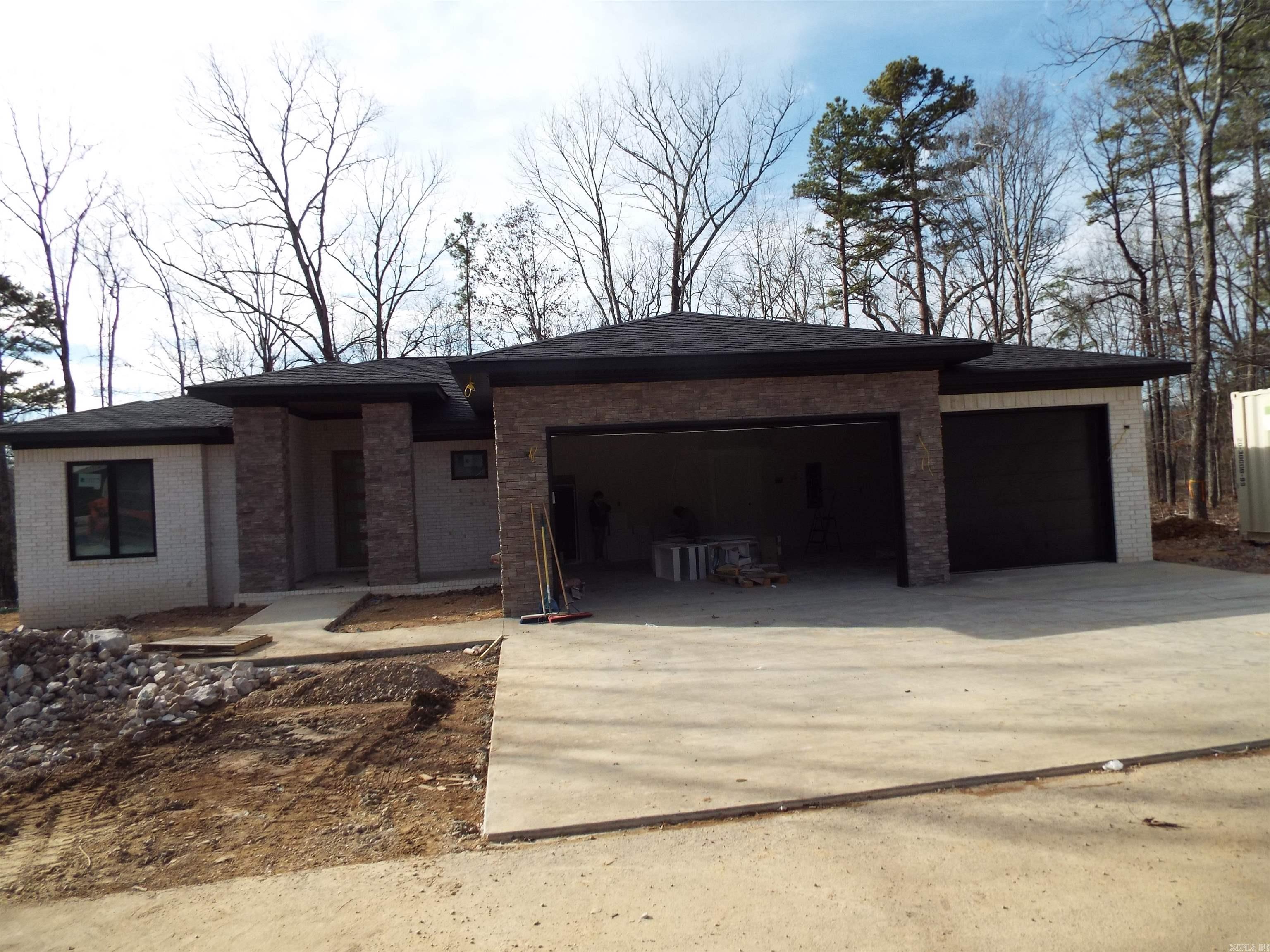 47 Estrella Way Property Photo