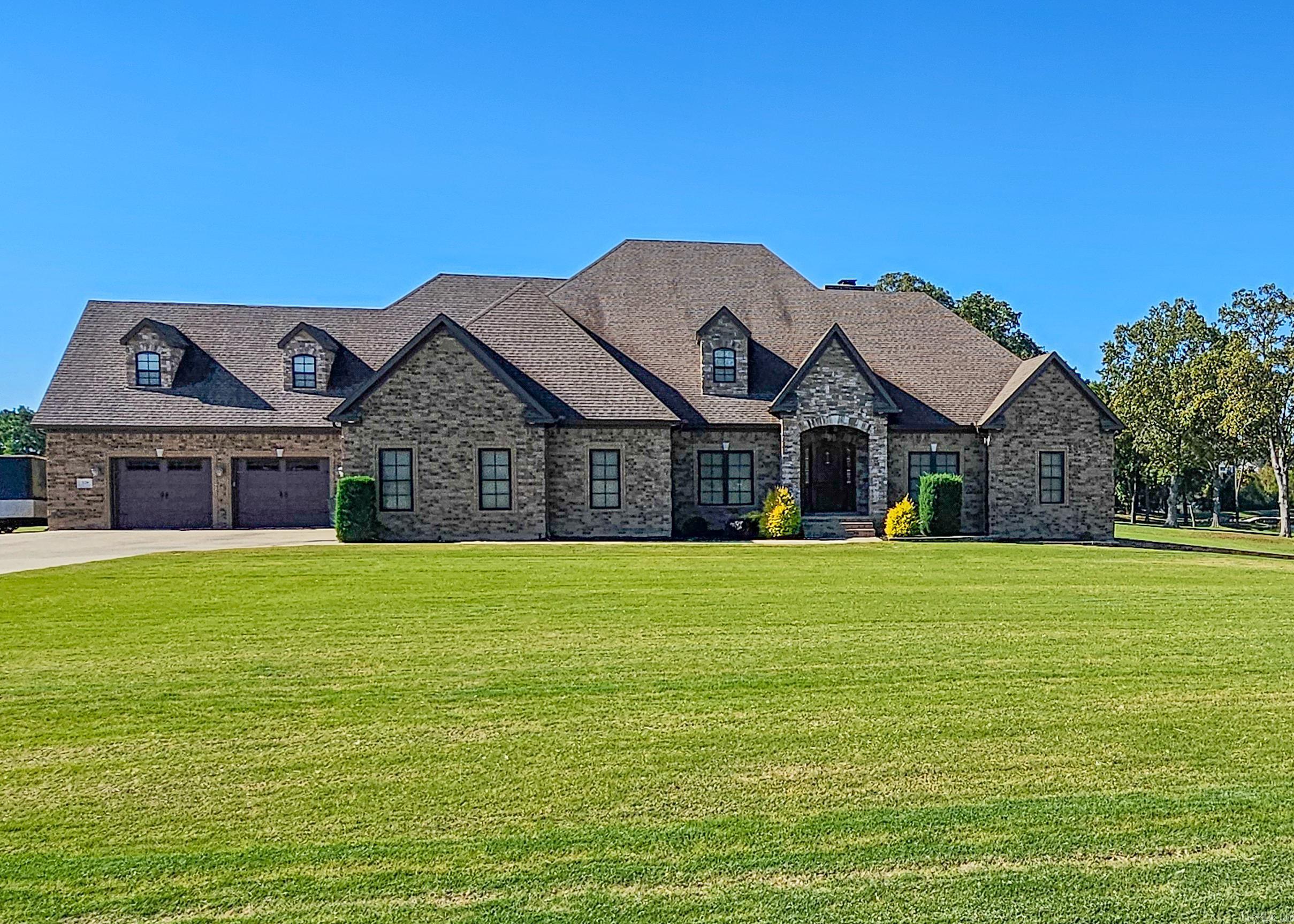 Greensboro Farms Real Estate Listings Main Image