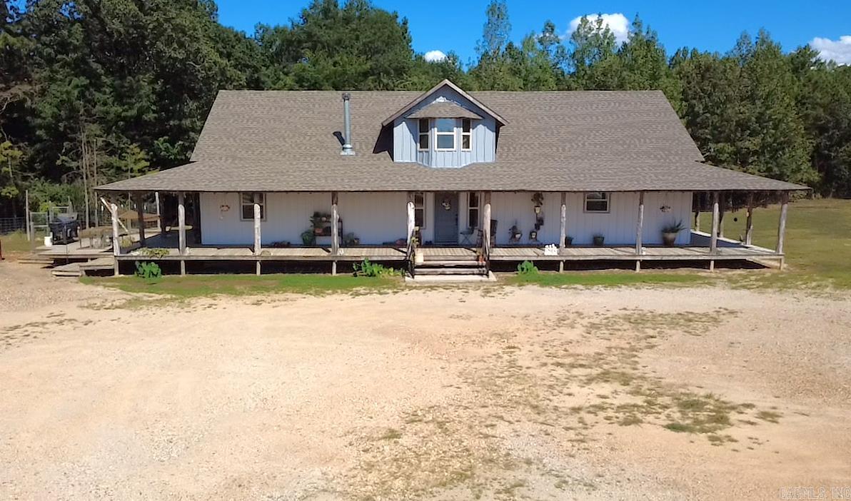 6083 Highway 71 S Property Photo 1