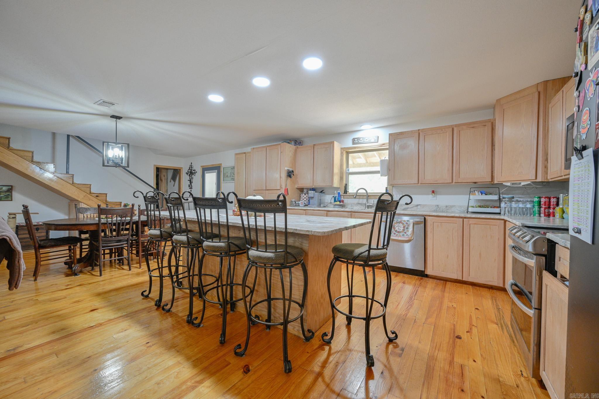 6083 Highway 71 S Property Photo 9