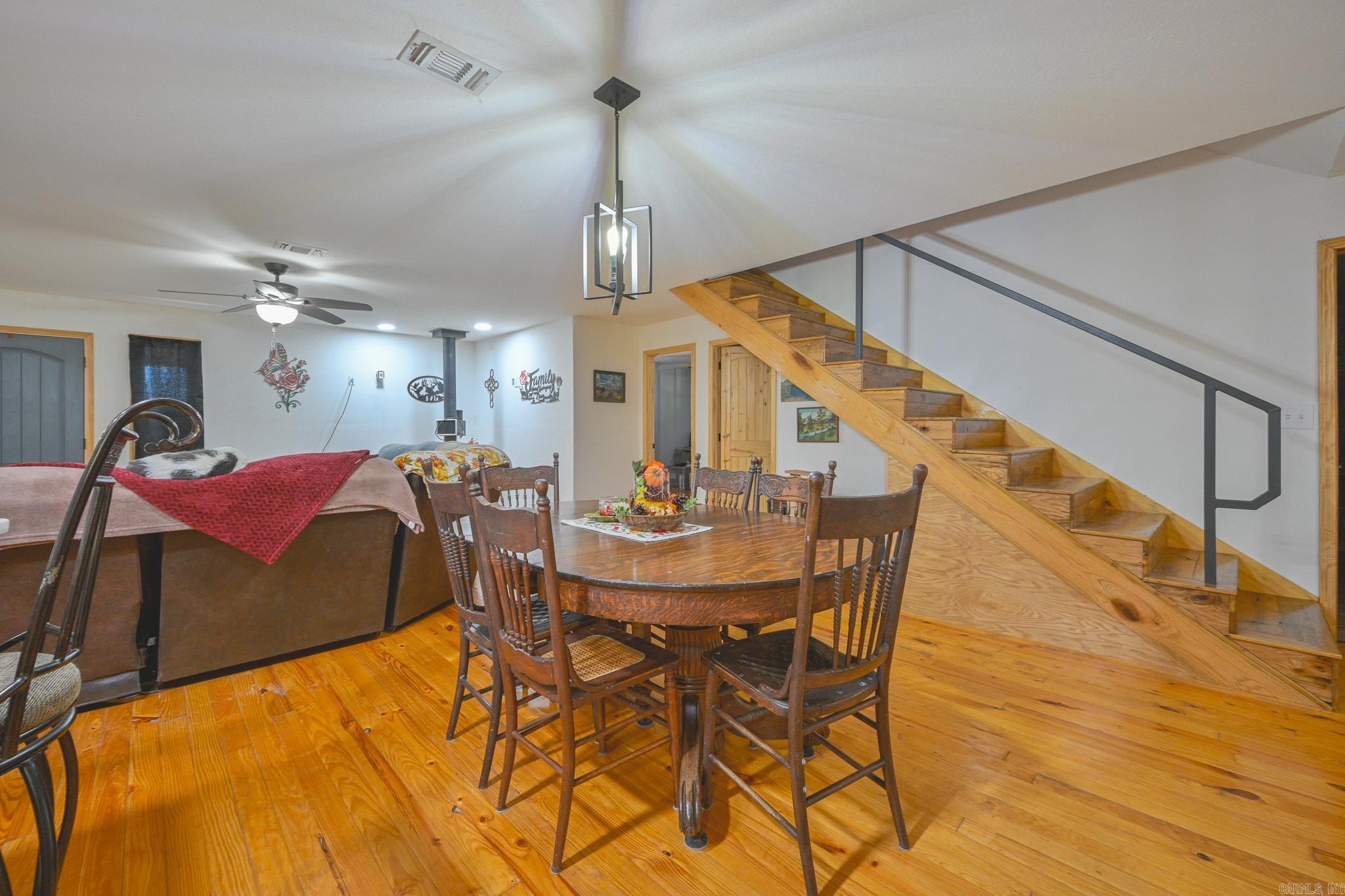 6083 Highway 71 S Property Photo 10
