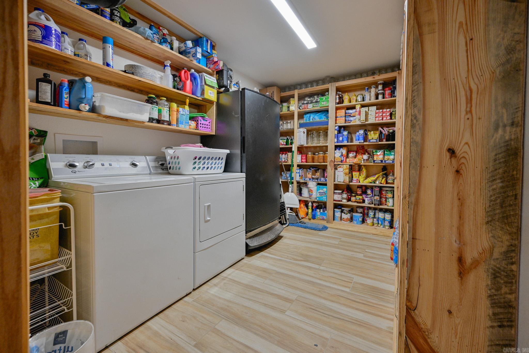 6083 Highway 71 S Property Photo 11