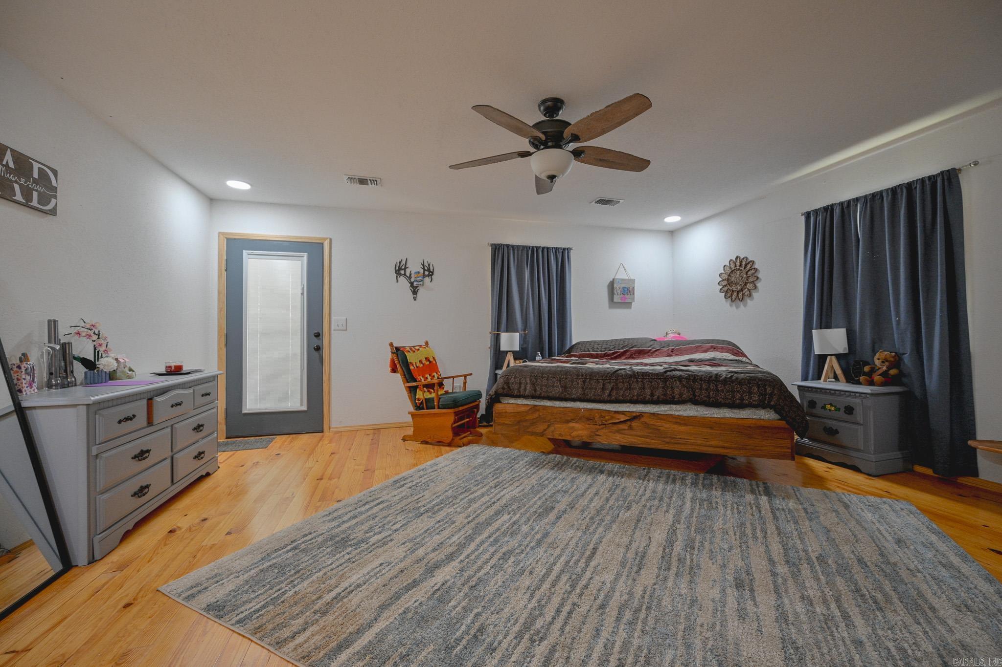 6083 Highway 71 S Property Photo 23