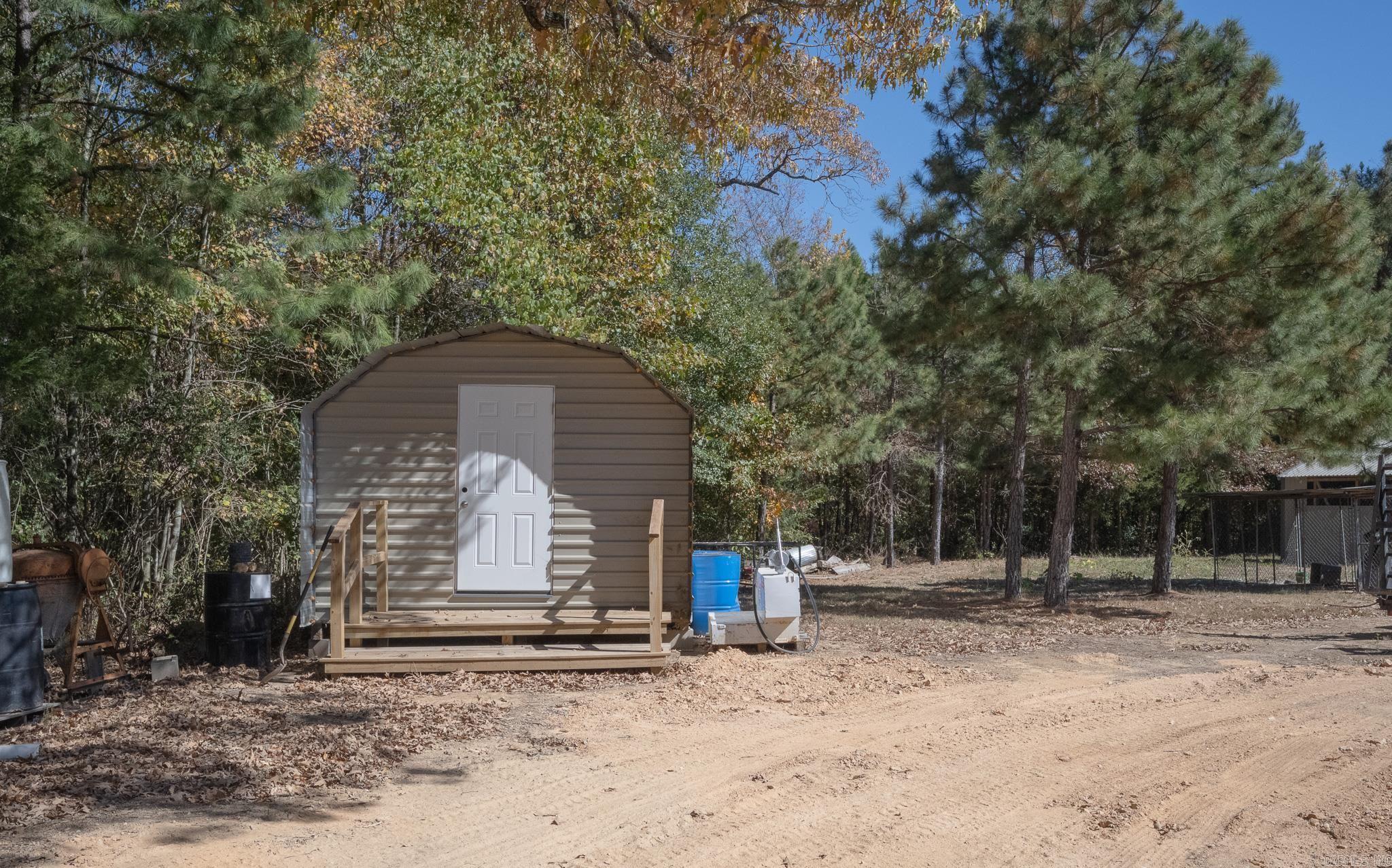 6083 Highway 71 S Property Photo 40