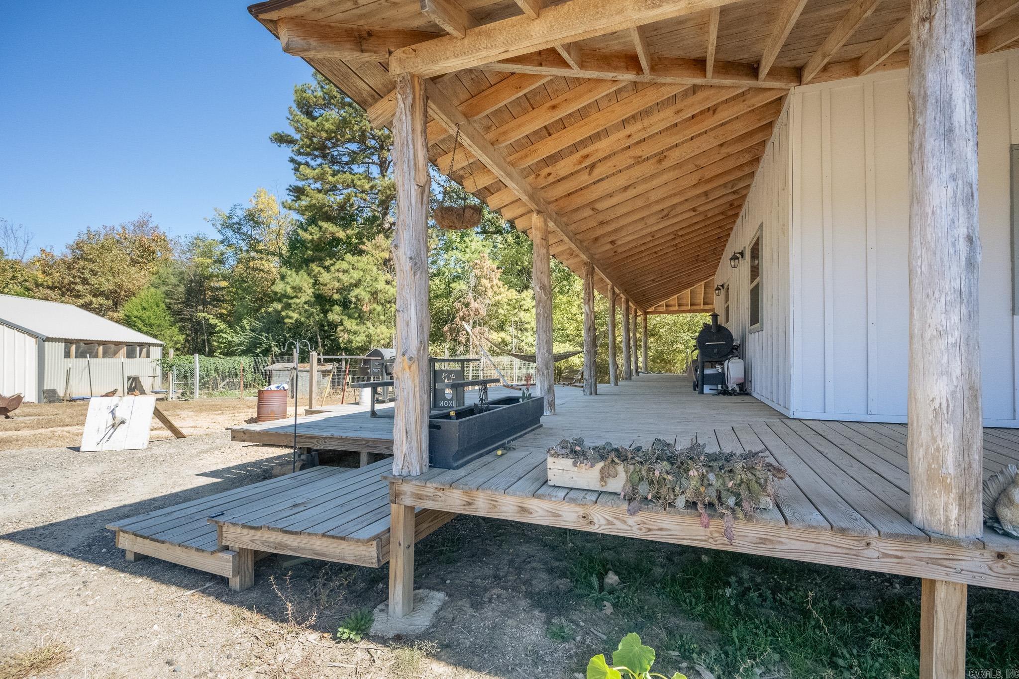 6083 Highway 71 S Property Photo 44