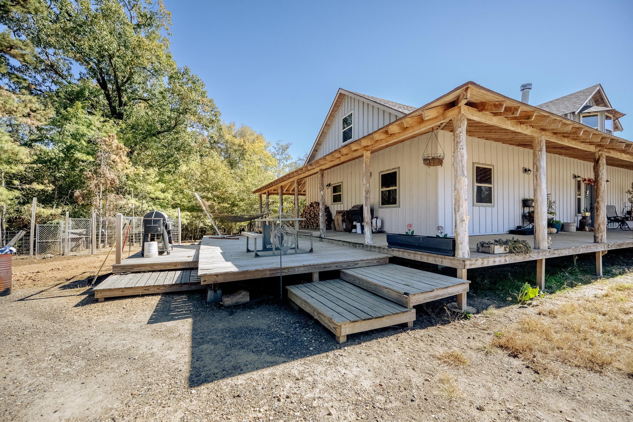 6083 Highway 71 S Property Photo 46