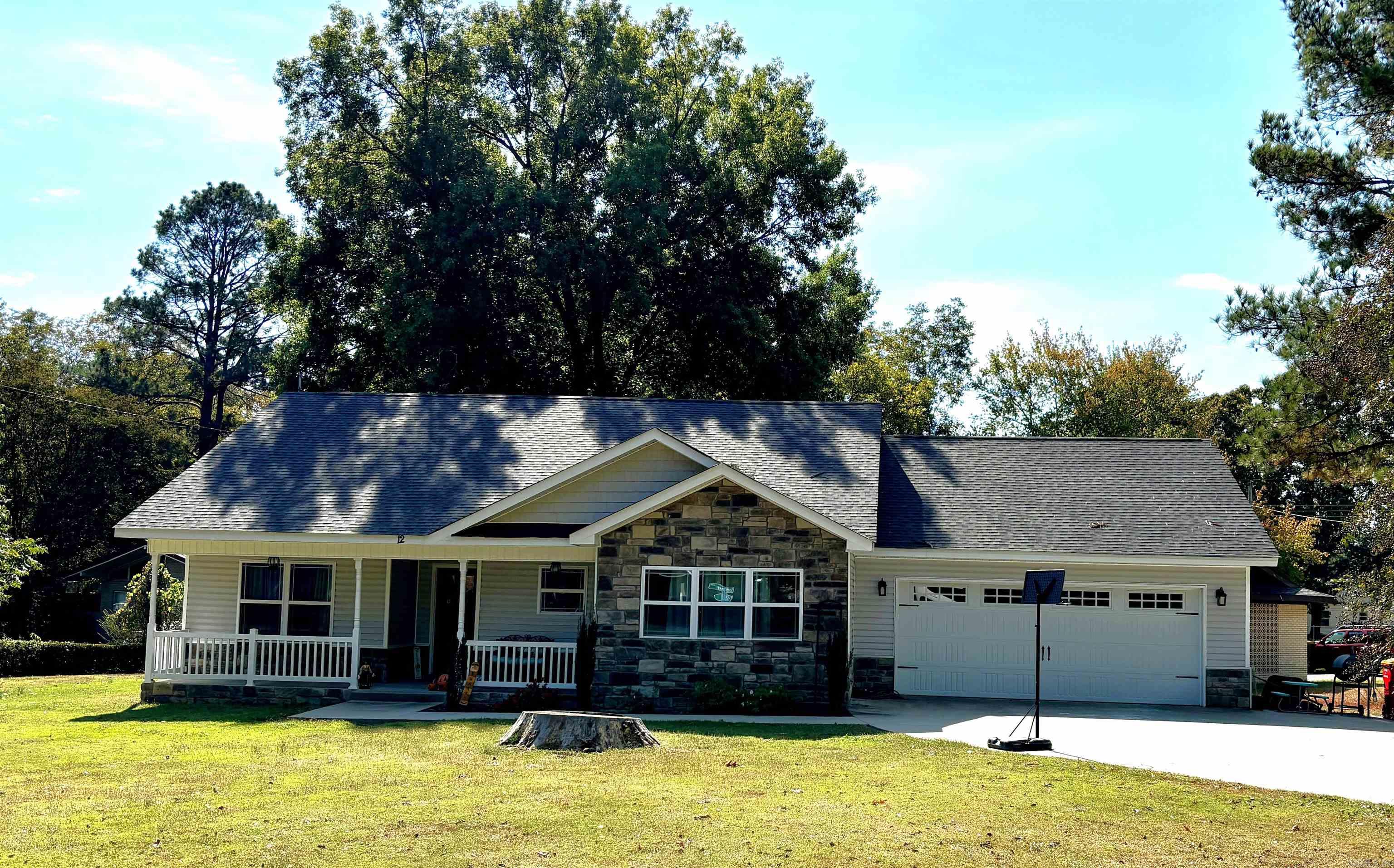 Deerwood Addn Real Estate Listings Main Image