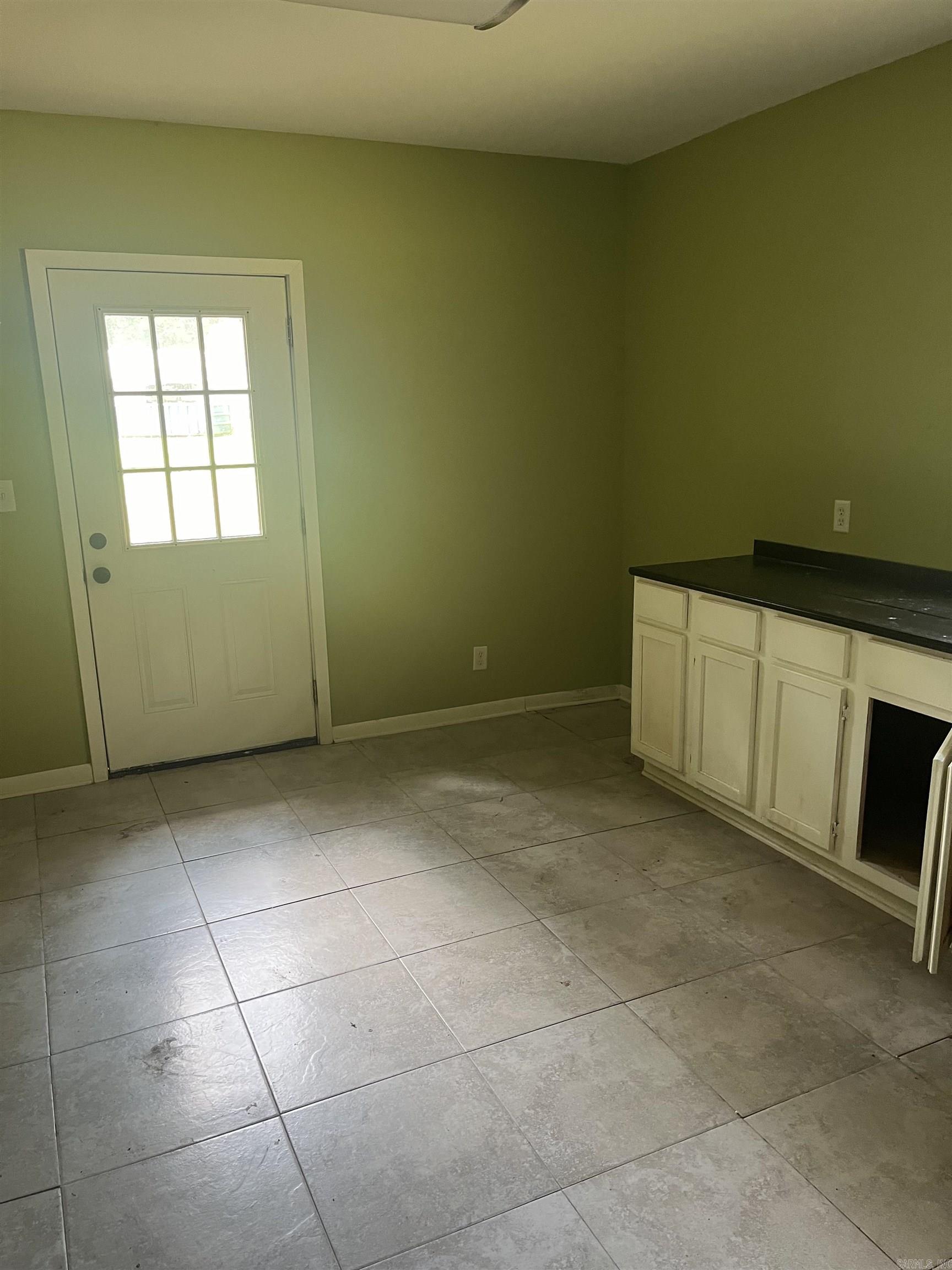 4258 Calion Highway Property Photo 9
