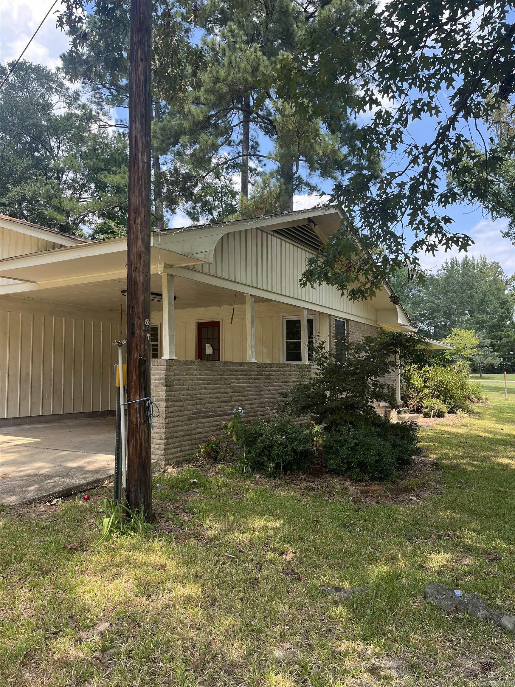 4258 Calion Highway Property Photo 17