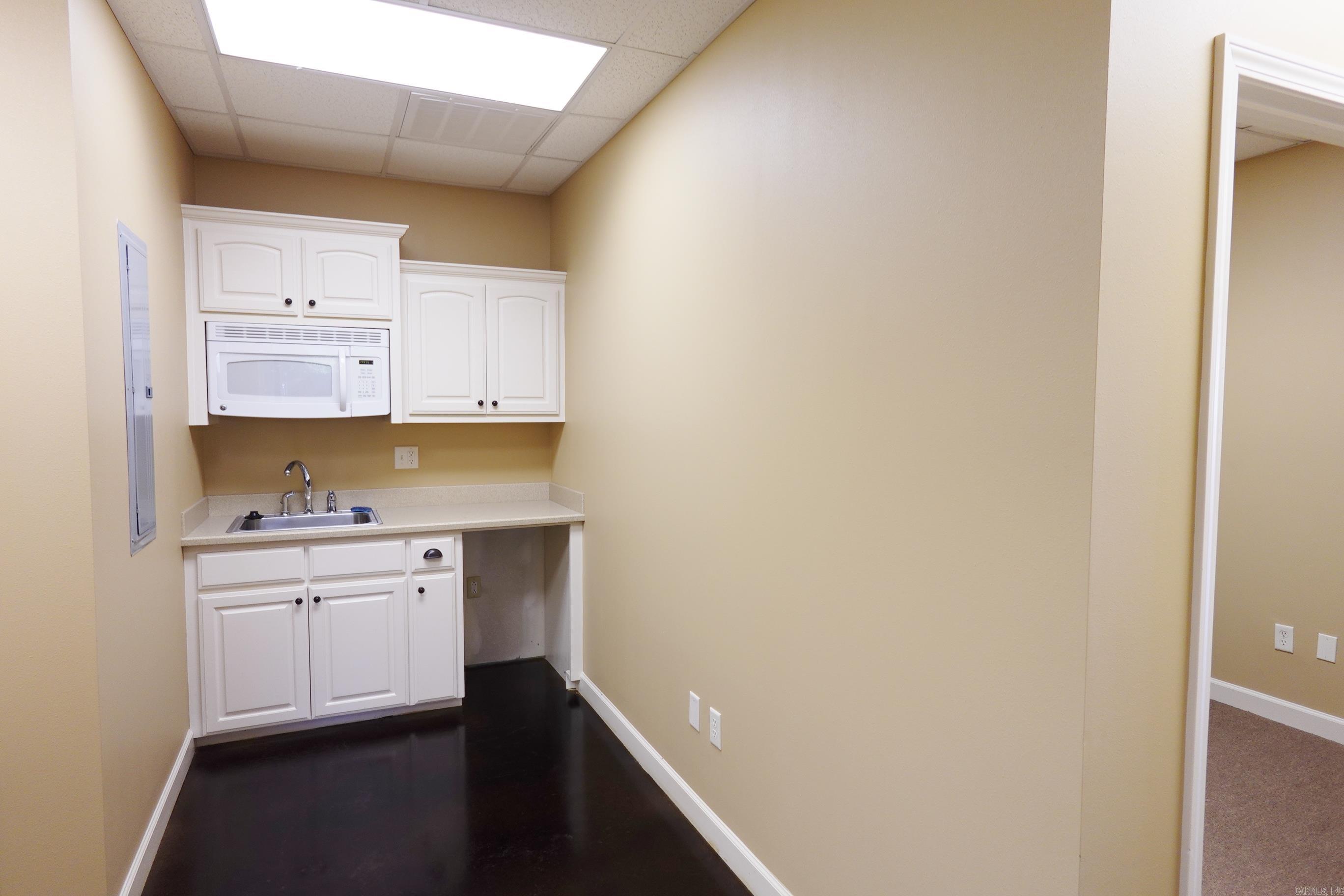 1355 Dave Ward Dr. Suite 101 Property Photo 15