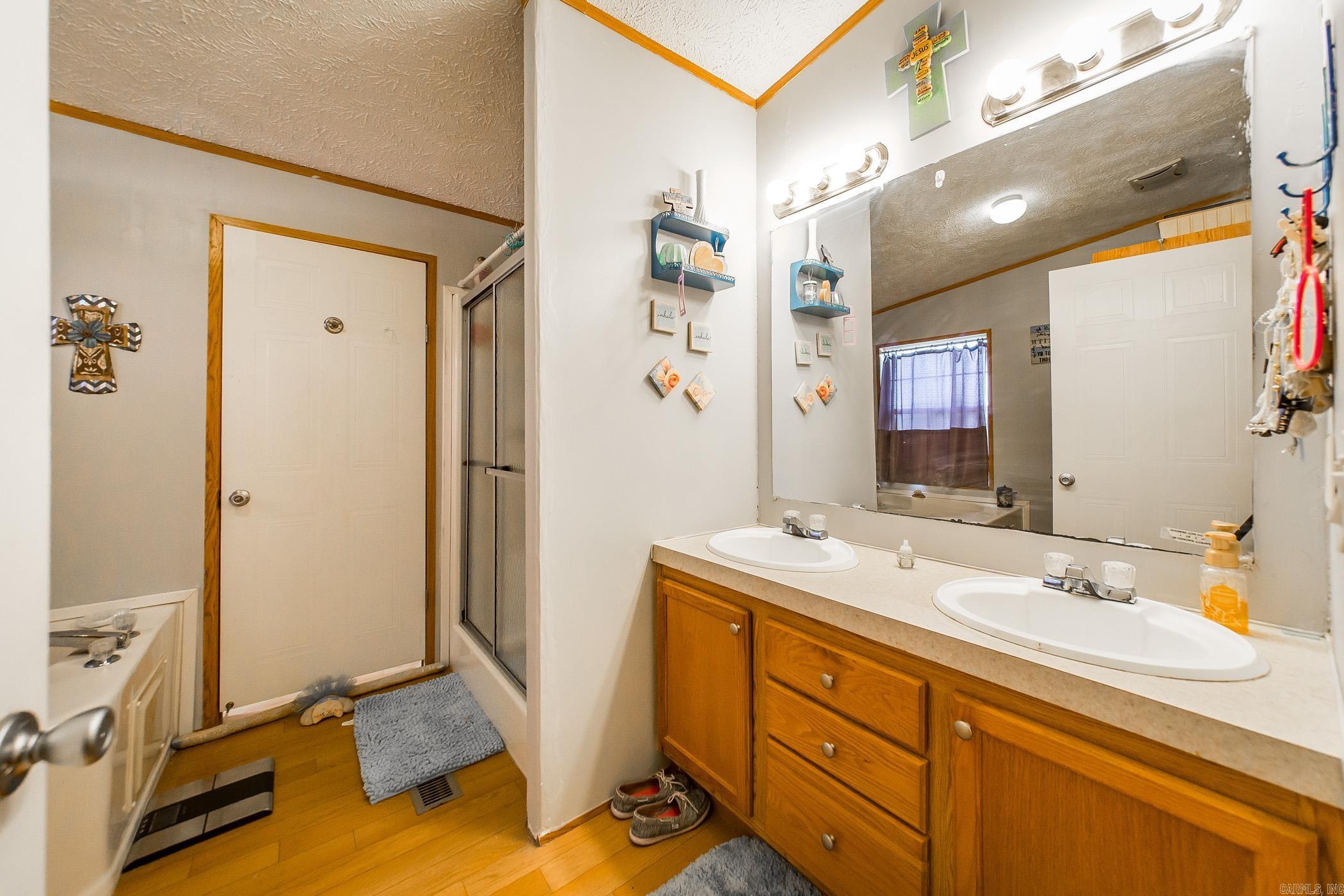 201 Armstrong Lane Property Photo 26
