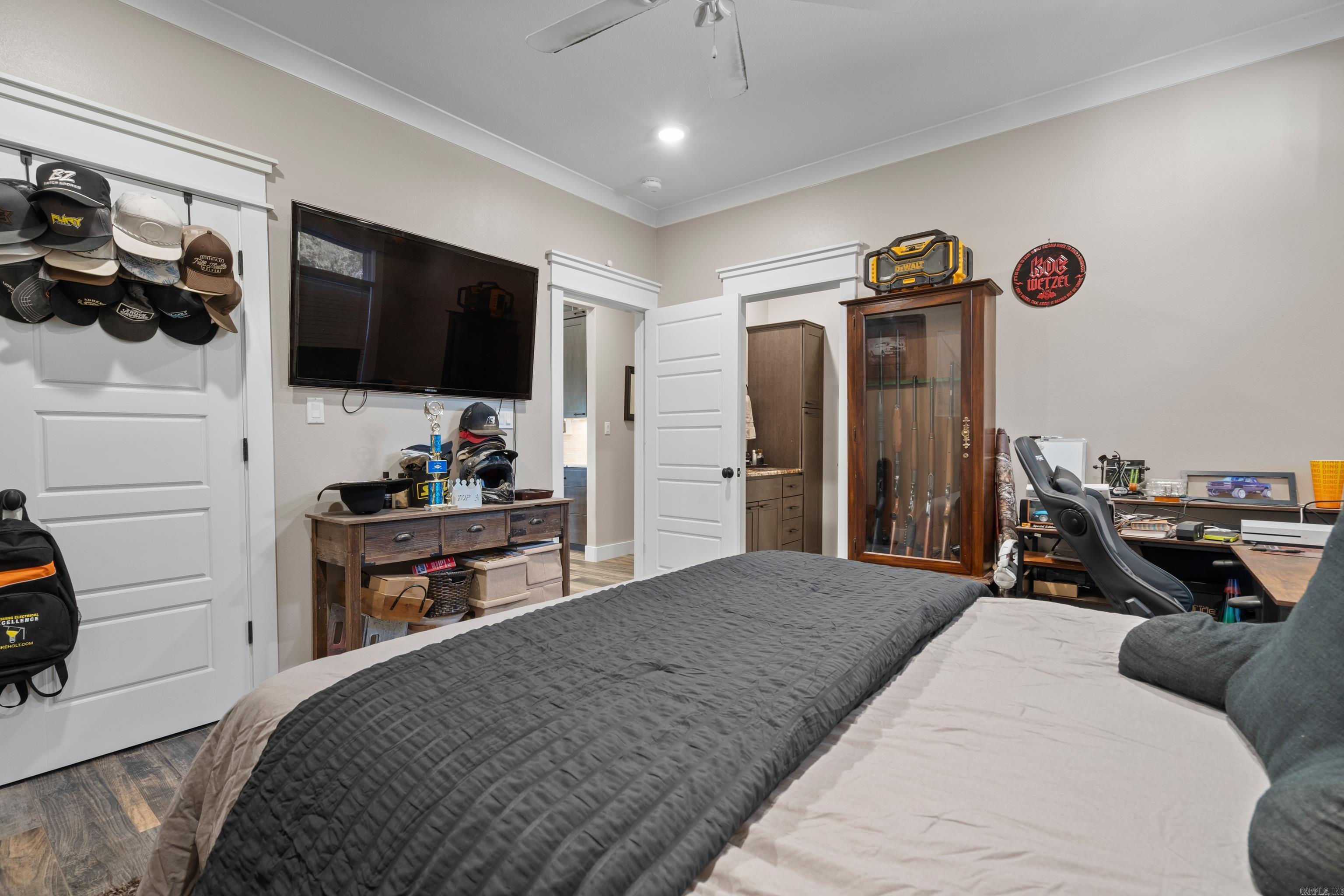 107 Chinook Drive Property Photo 33