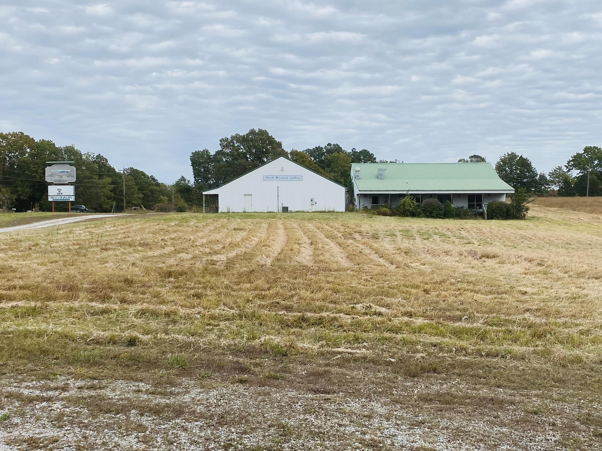 3920 N Highway 5 Property Photo 1