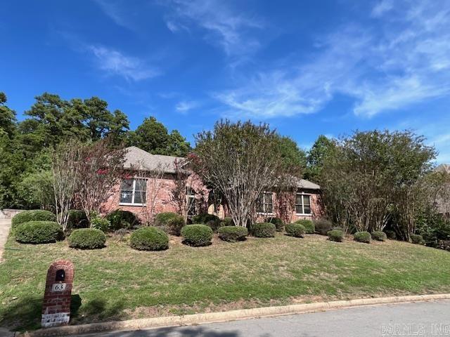 63 Talais Dr Property Photo