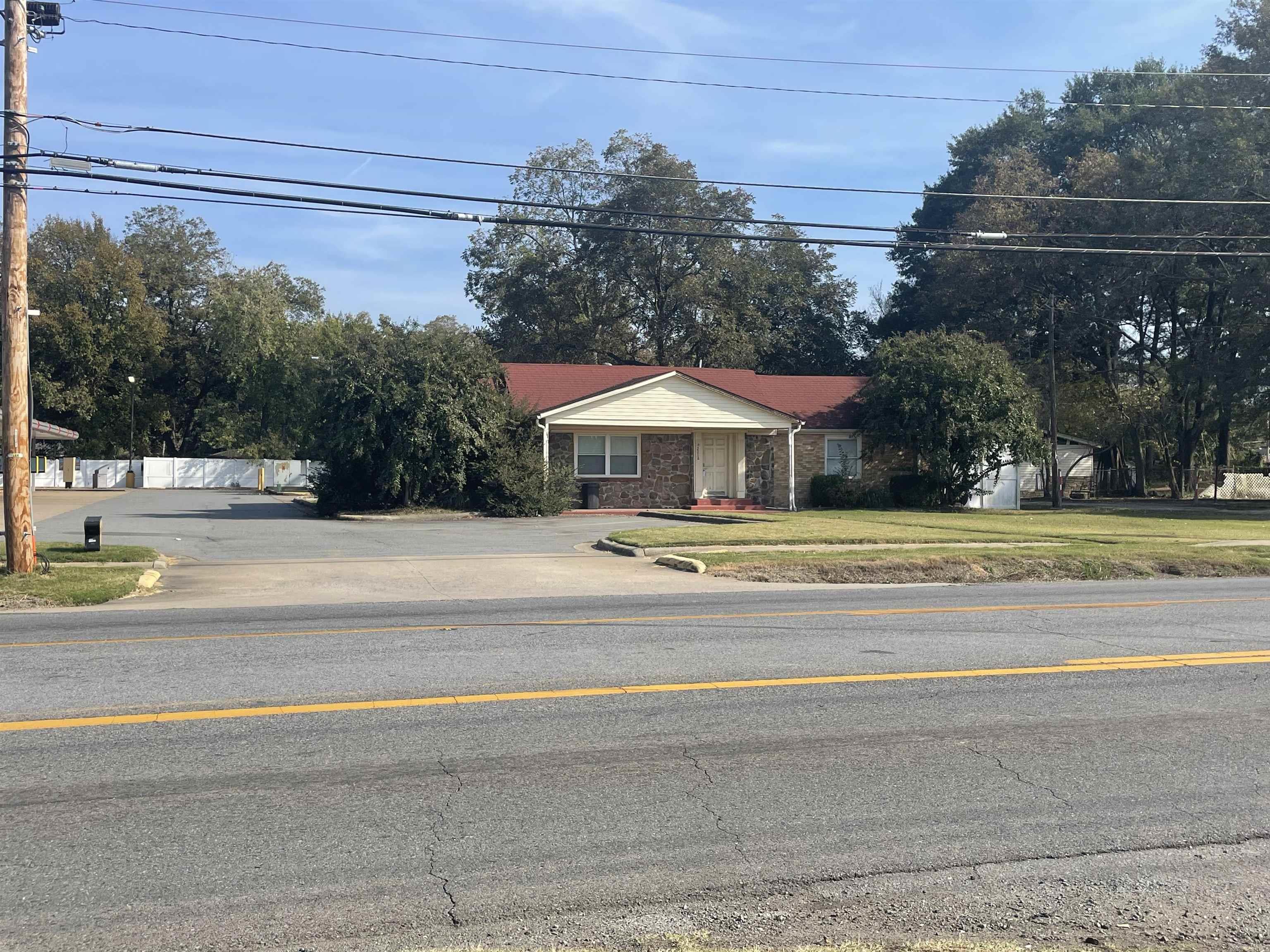 2124 Highway 161 Highway Property Photo 2